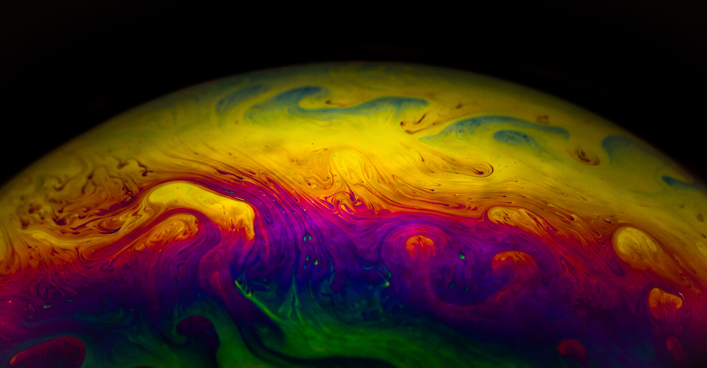 Bolla di sapone 1 - Macro abstract art