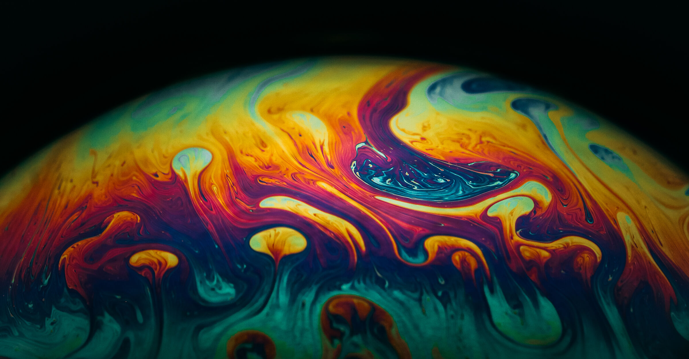 Bolla di sapone 2 - Macro abstract art