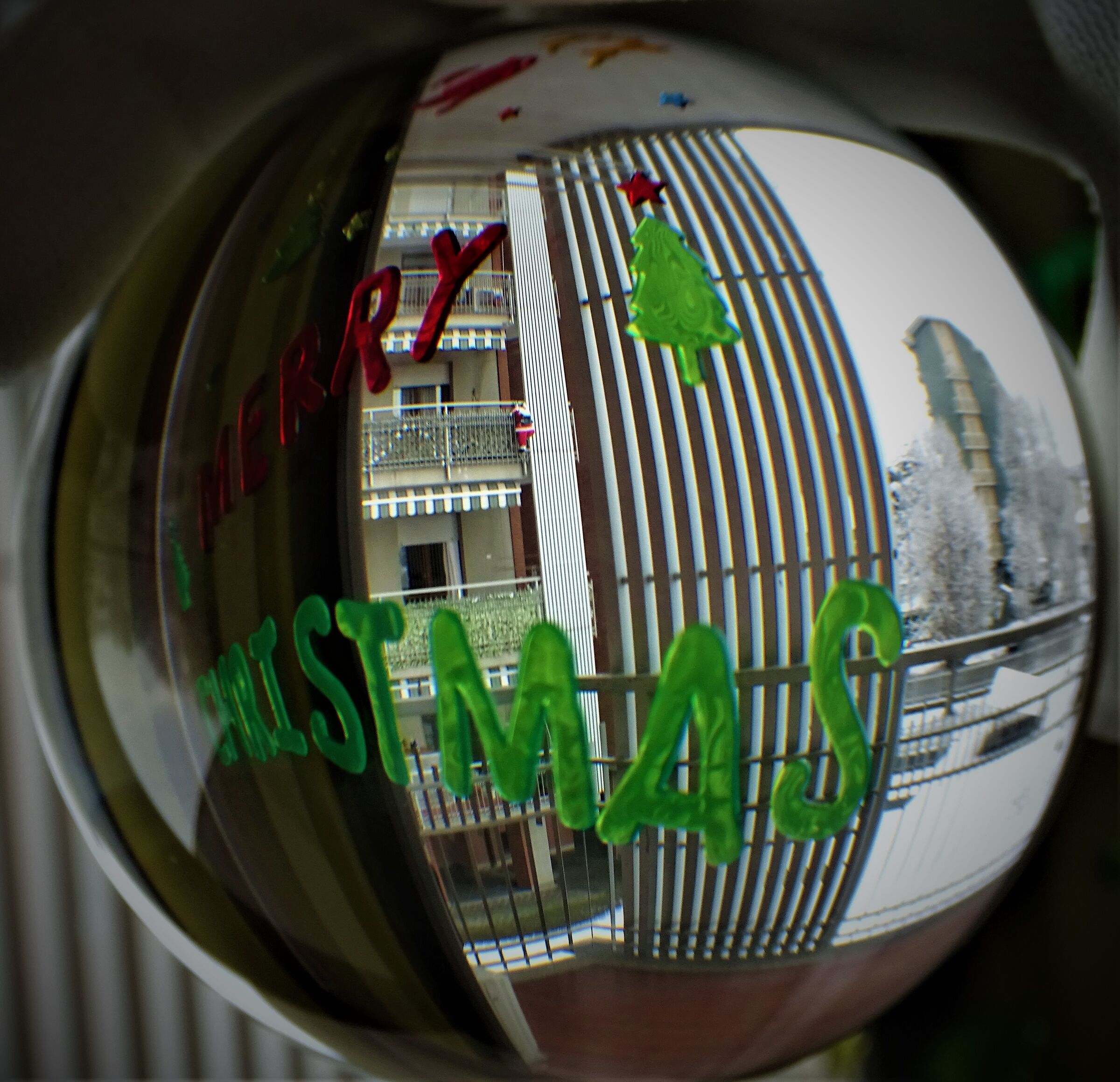 il mondo in una sfera...