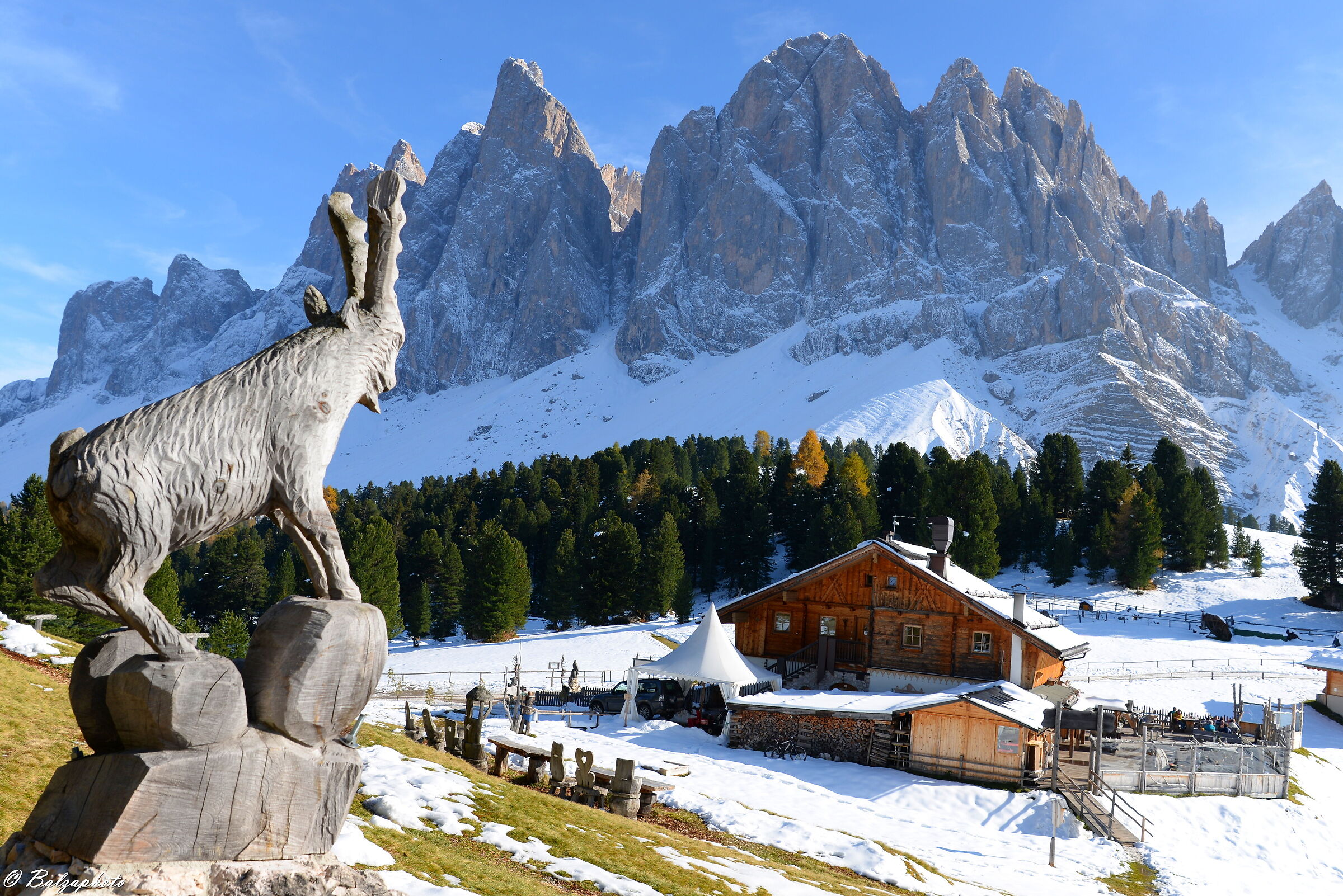 Malga Odle Geisleralm Val di Funes  cornice fantastica
