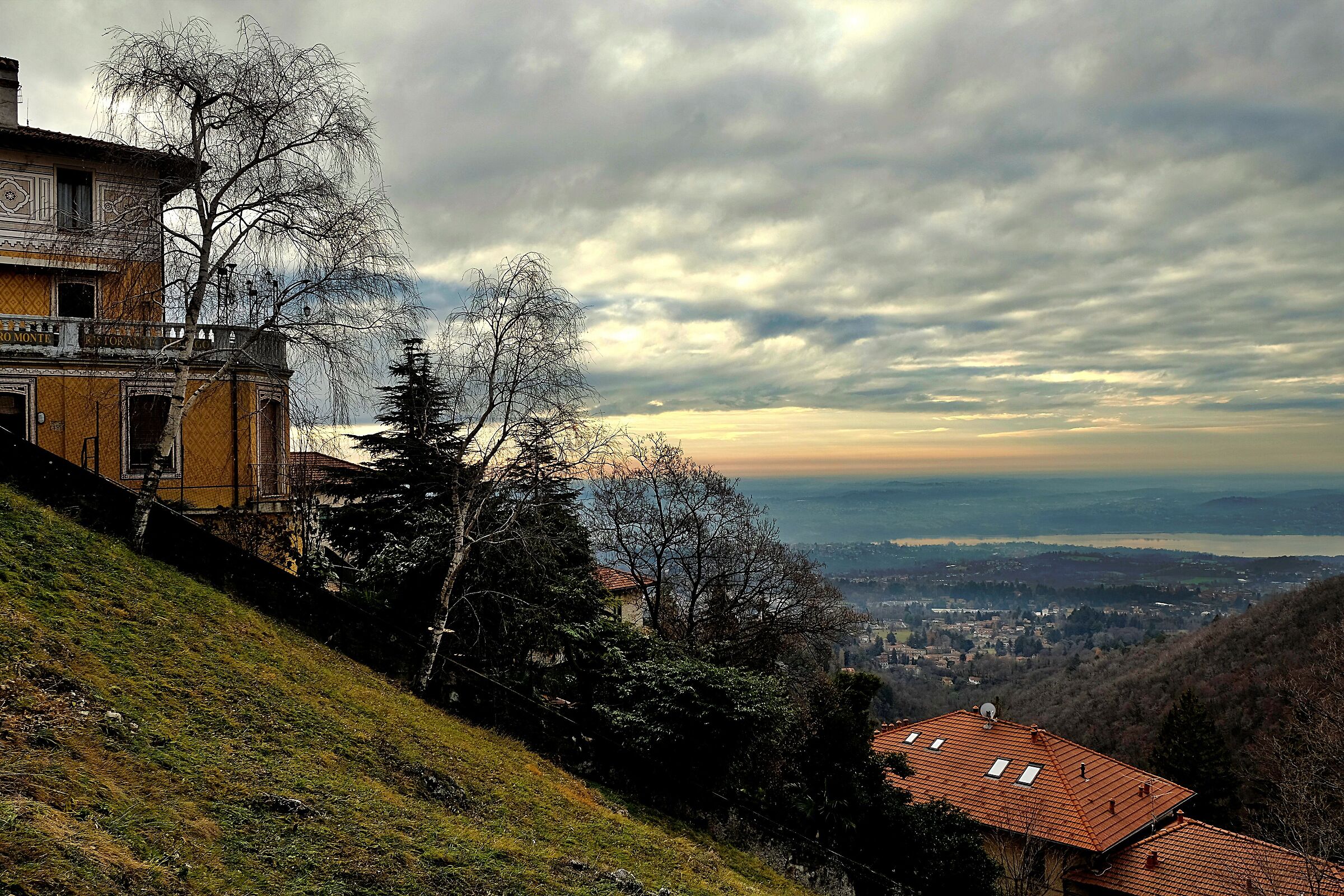 Panorama sacromonte varese