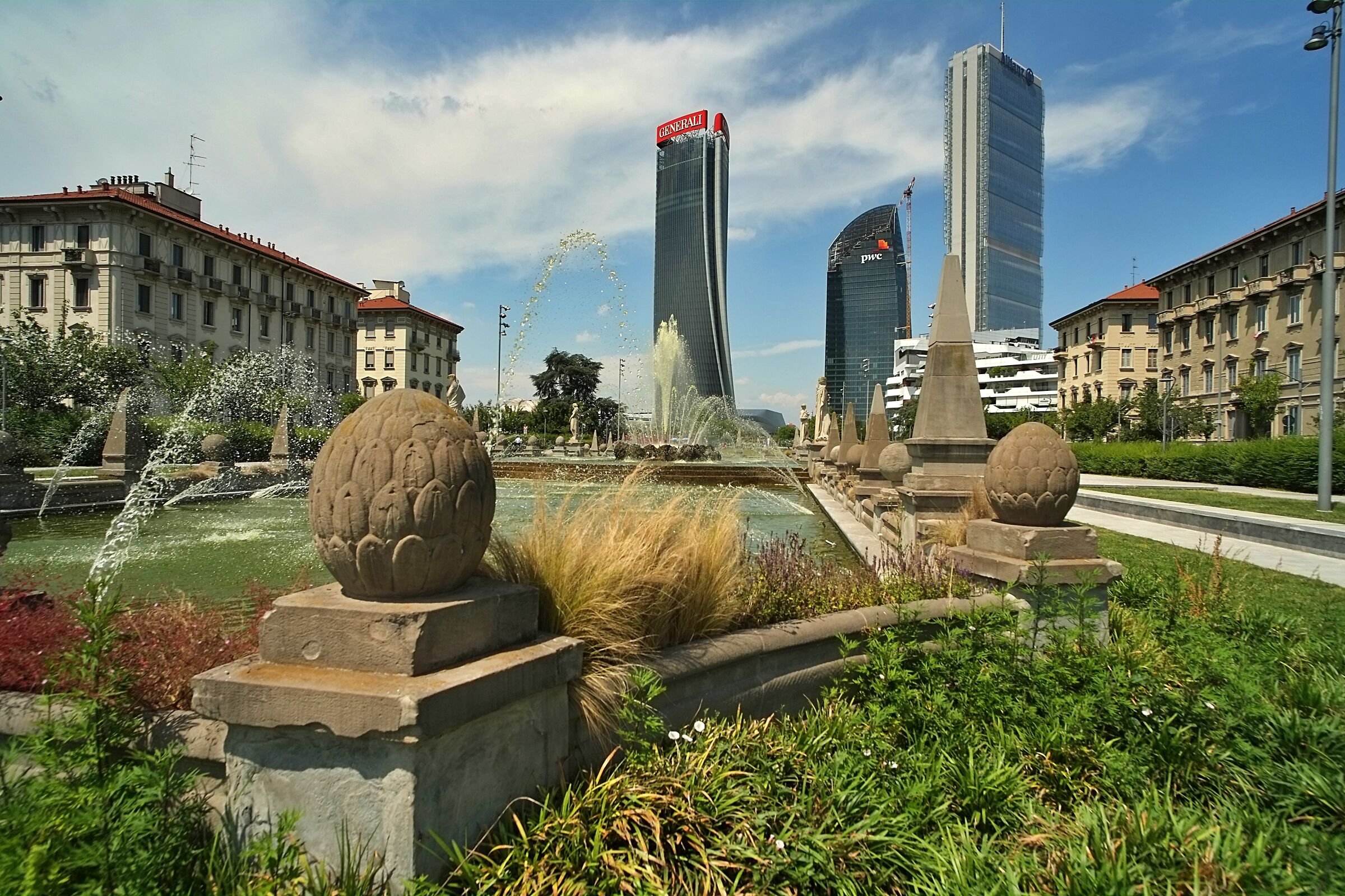 CITY LIFE . Milan