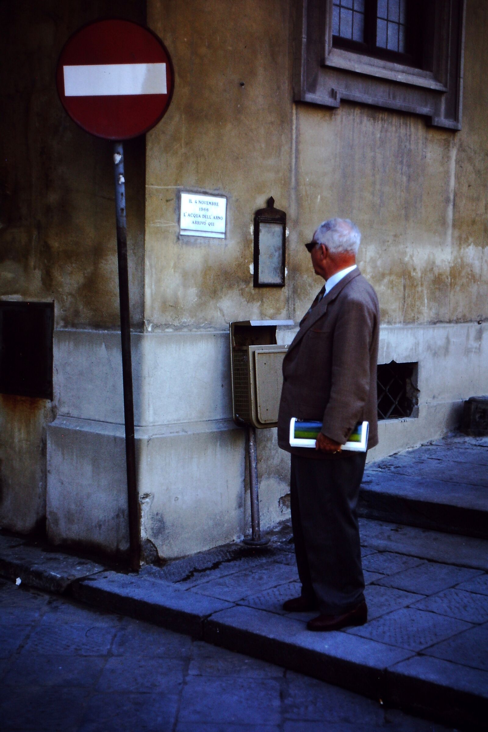Through the streets of Florence in '68