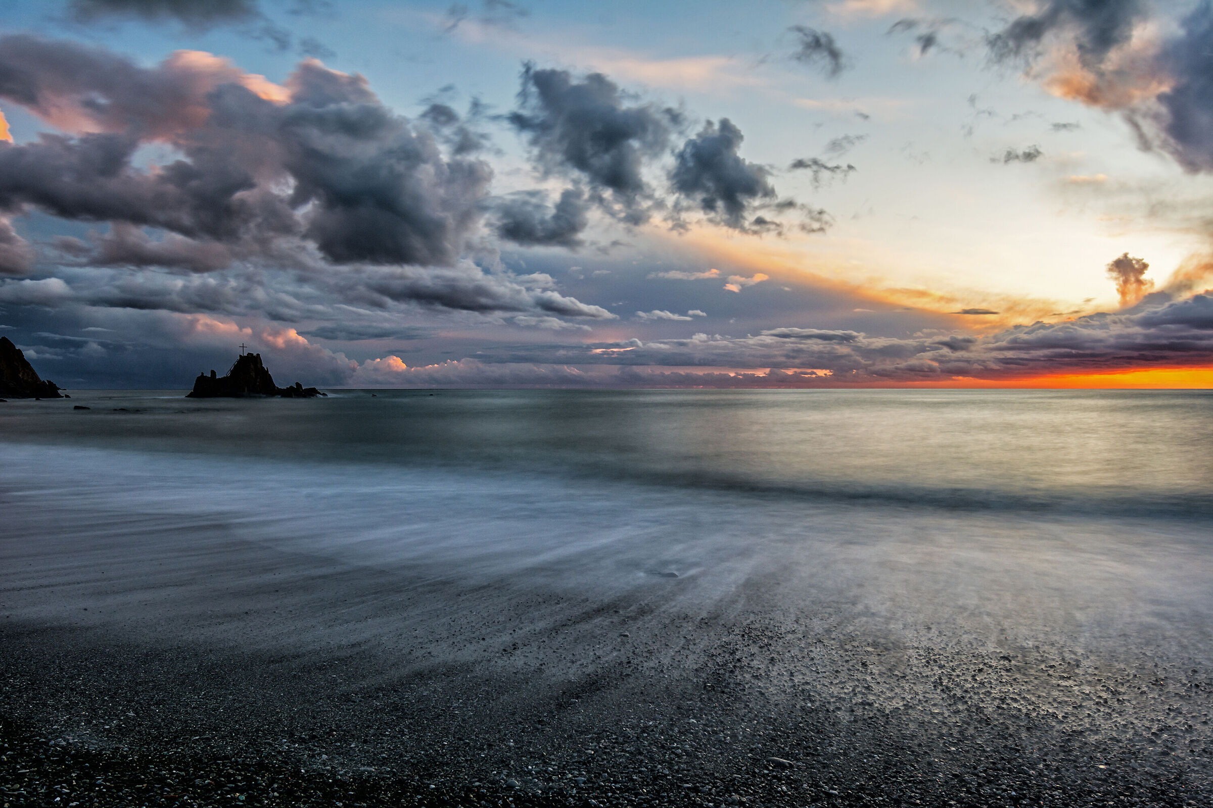 A magical end-of-year sunset