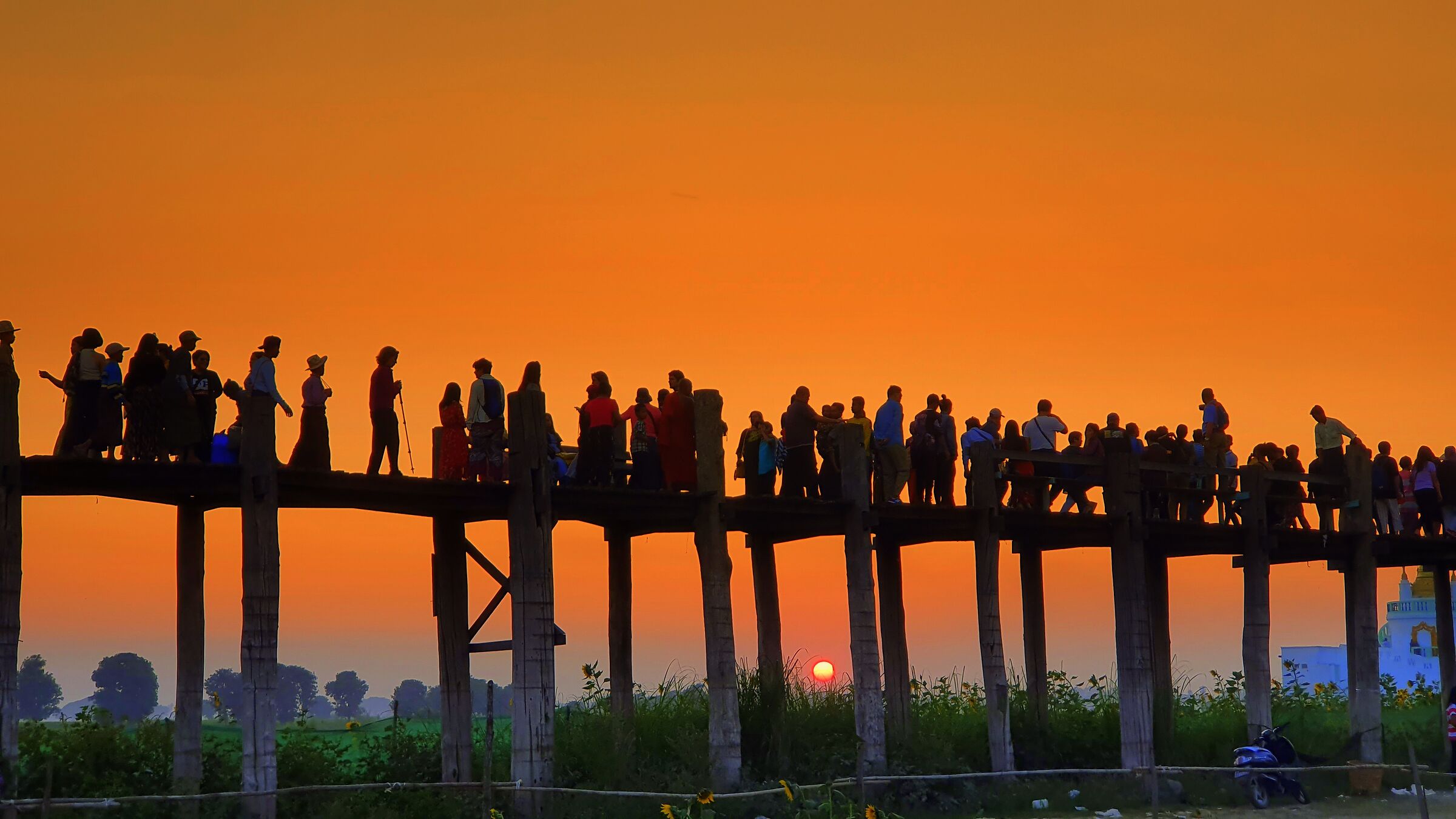 u bein bridge sunset