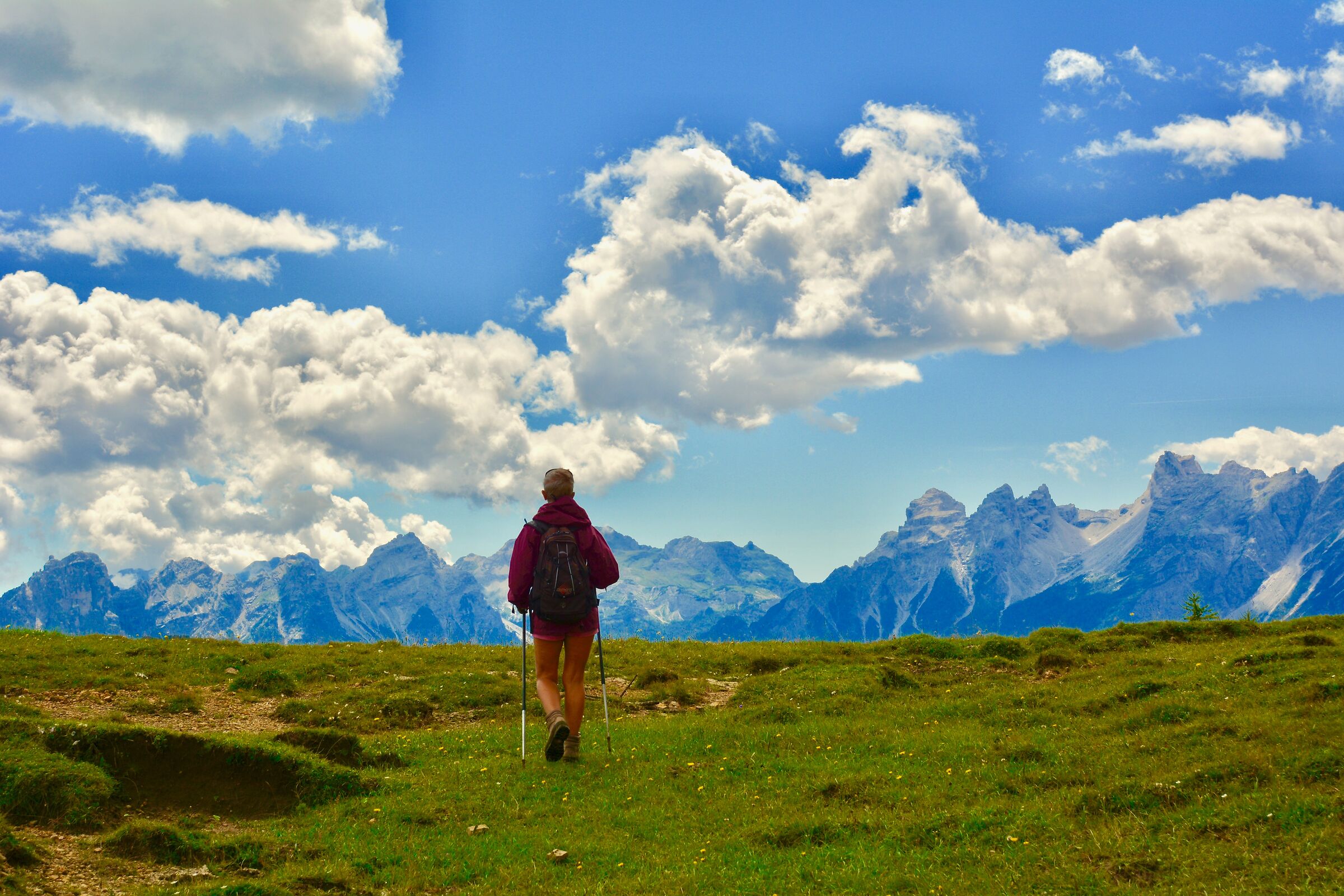 Walking frees the mind