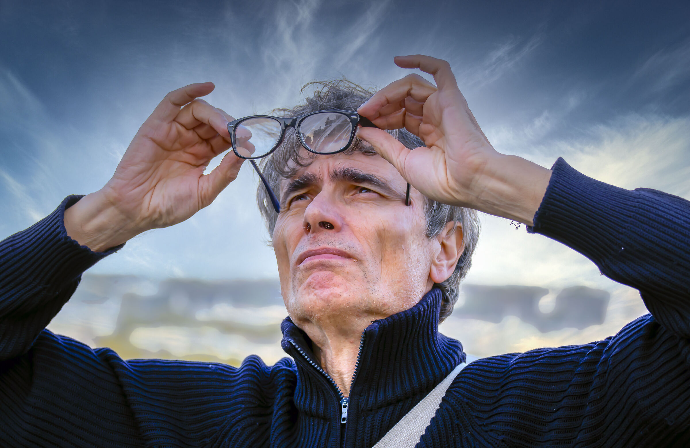 Tentare di guardare oltre