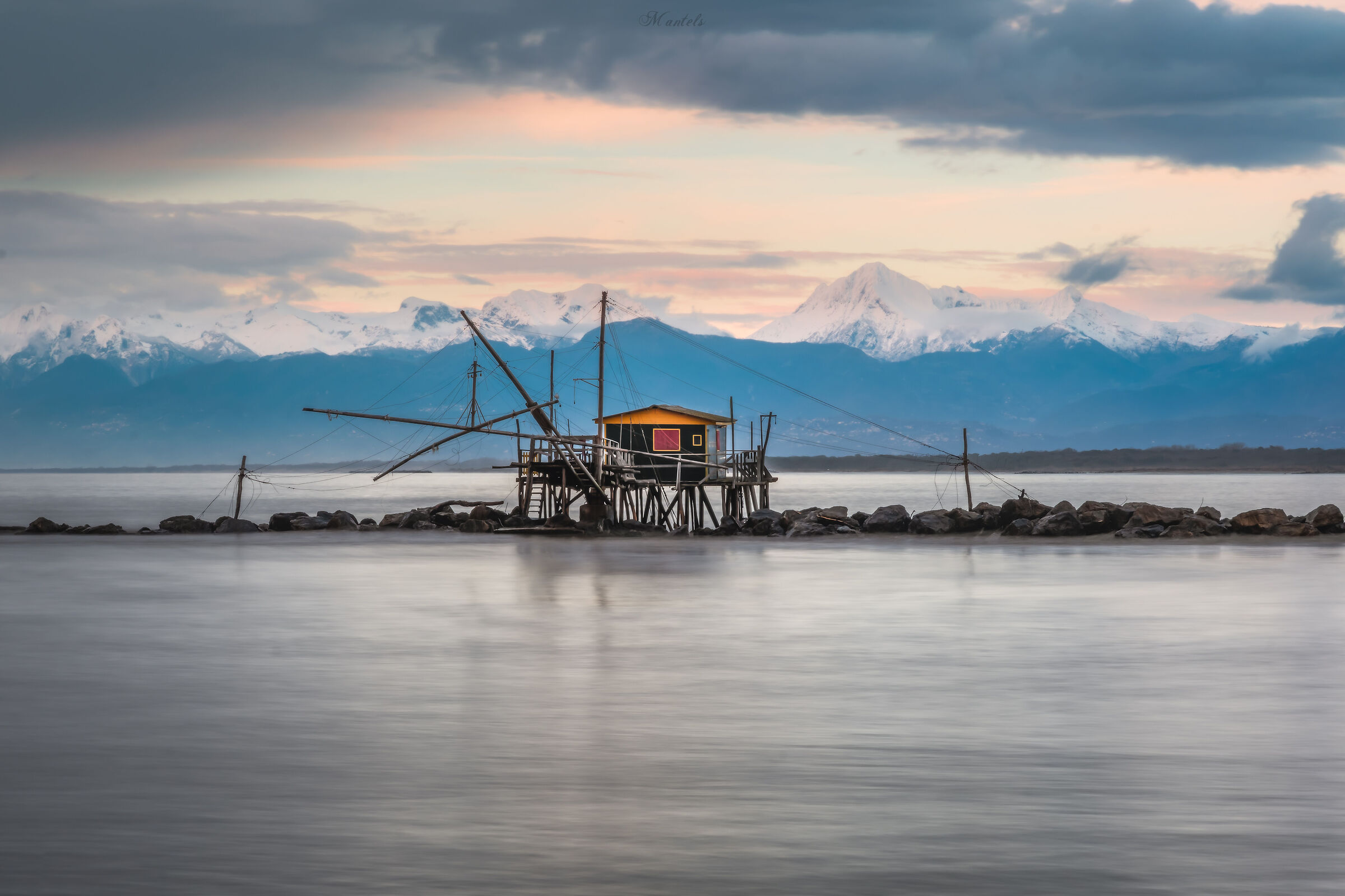 The snow-capped Apuans to frame
