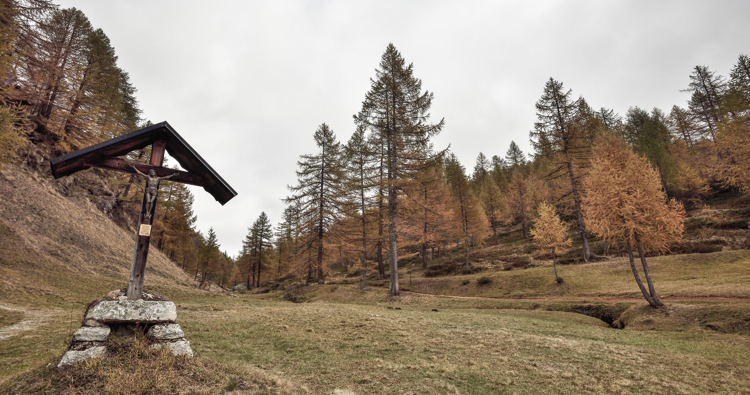Alpe Devero sul sentiero per Crampiolo