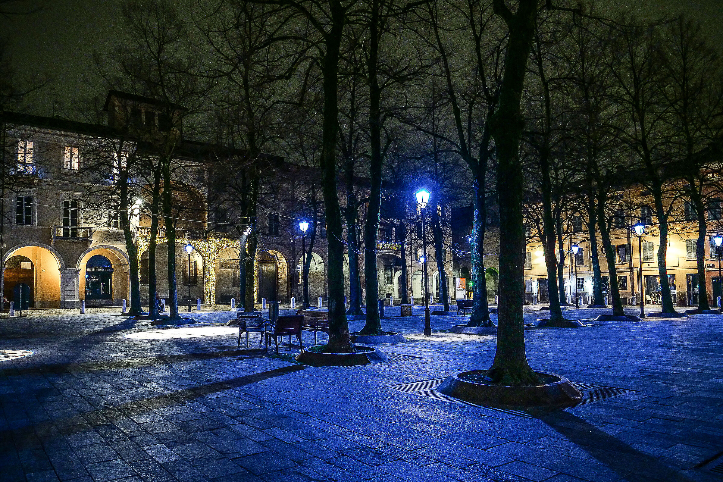 P.zza Fontanesi (re)