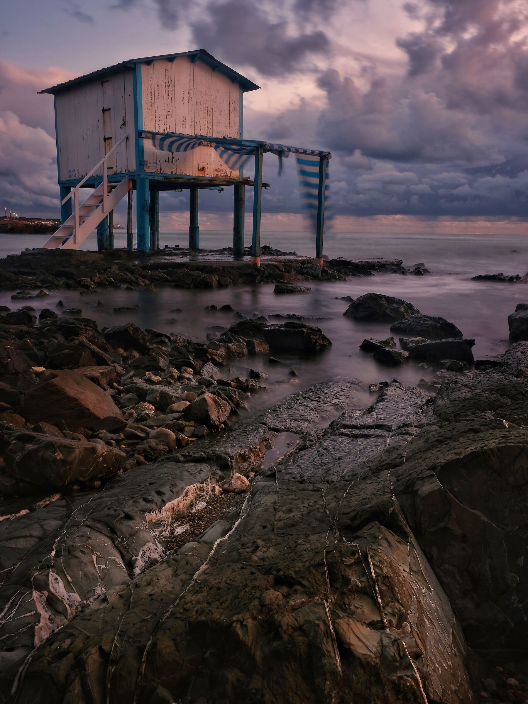 Stilt house