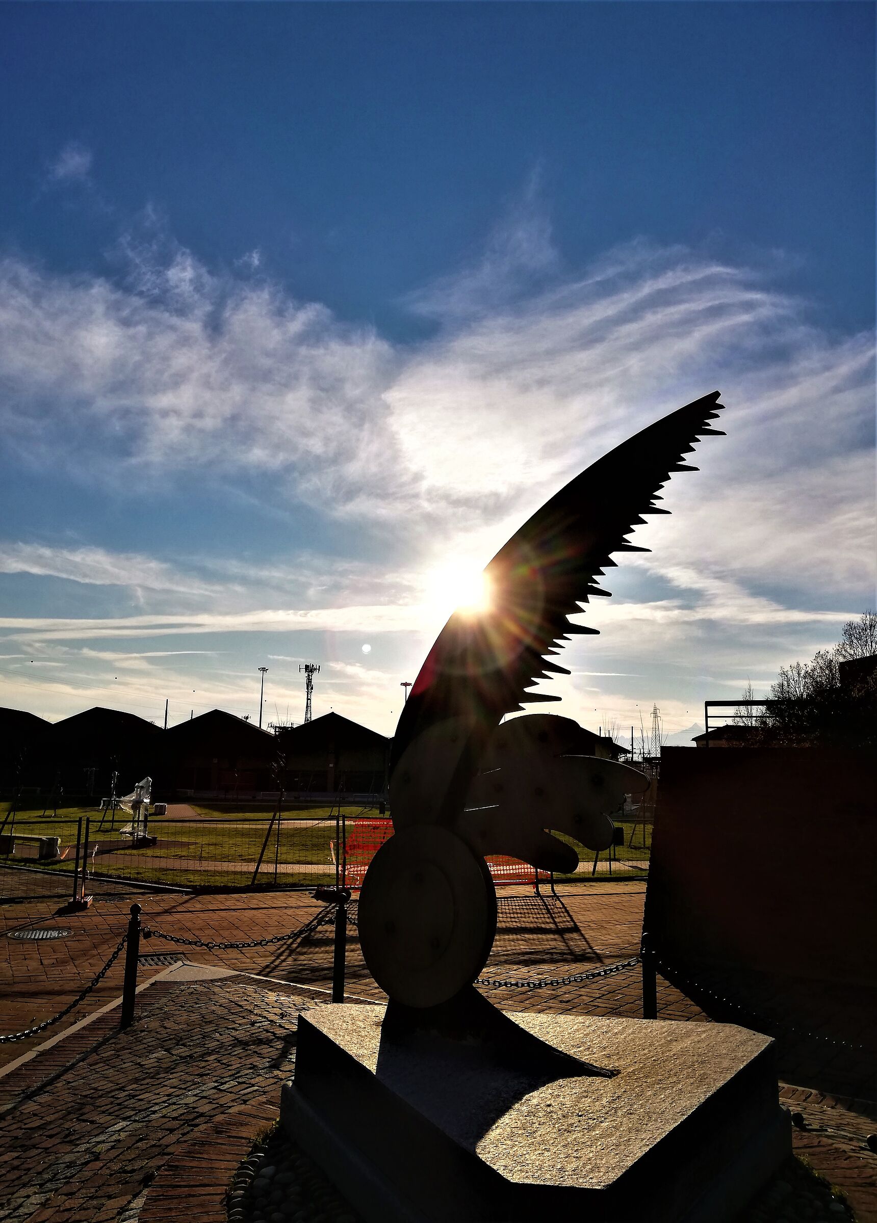 monumento in onore degli alpini..