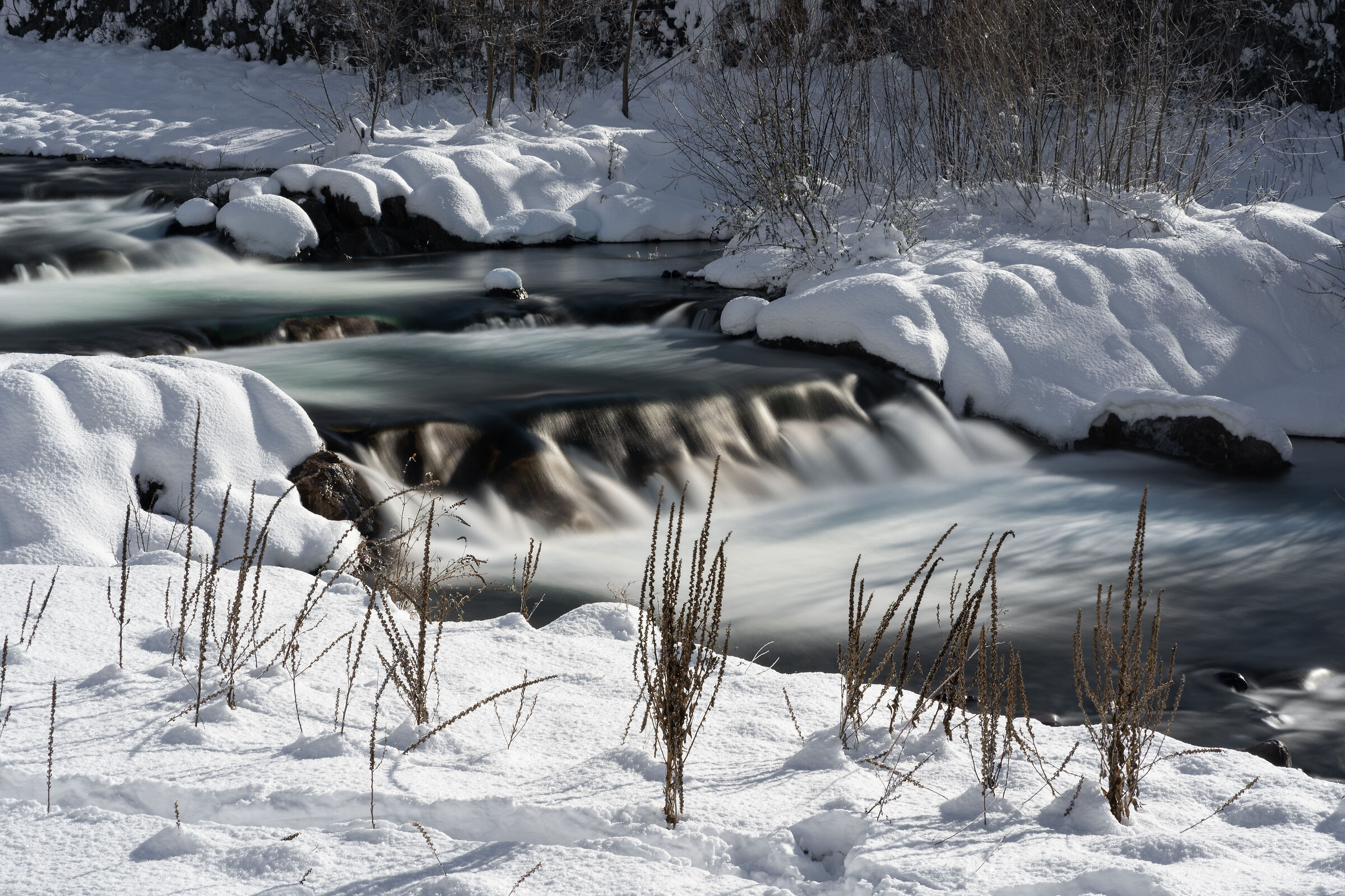 Fiume Fersina in inverno (Pergine Valsugana TN Italia)