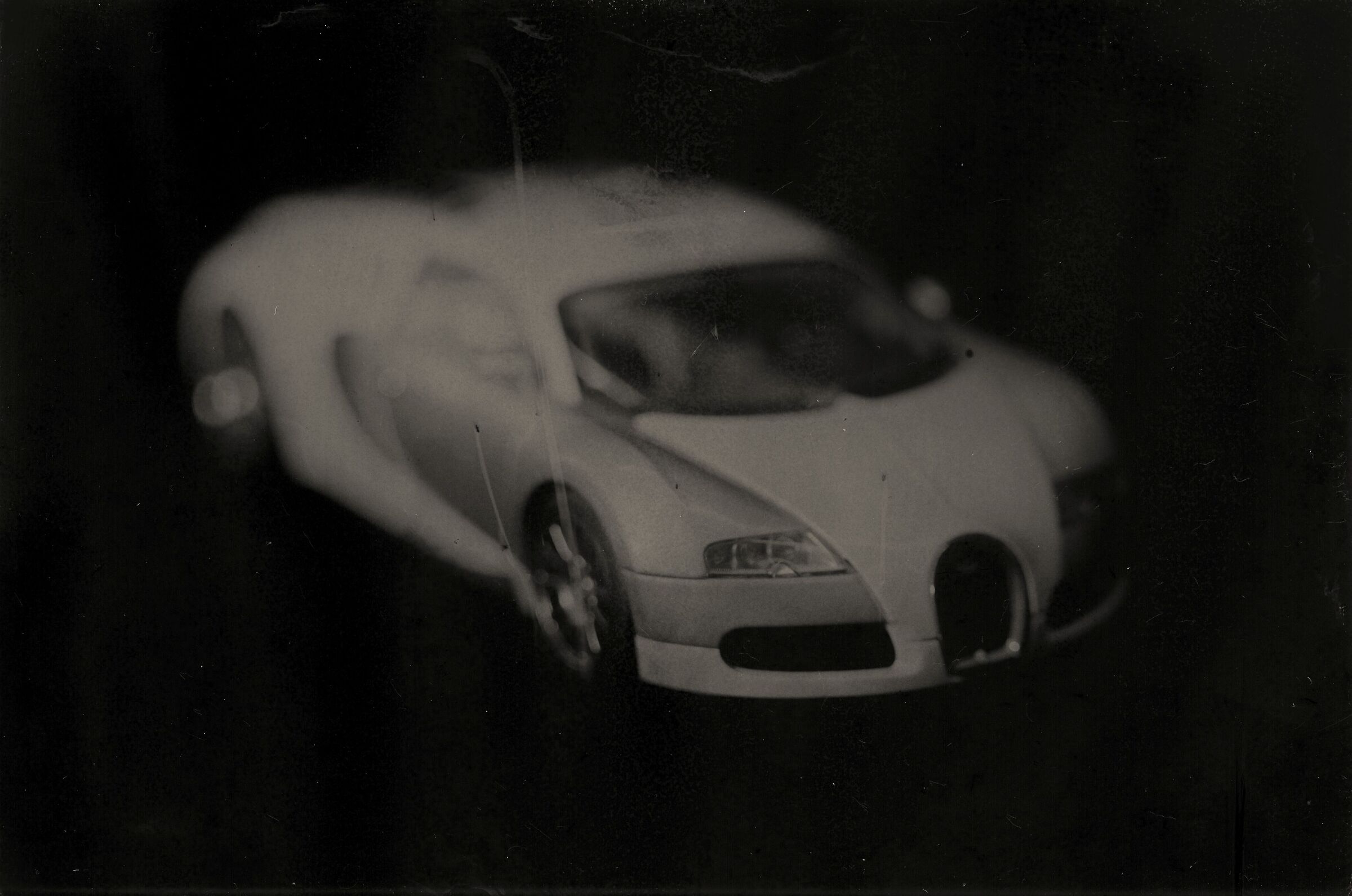 Anche la DeLorean è stata rottamata / collodio umido