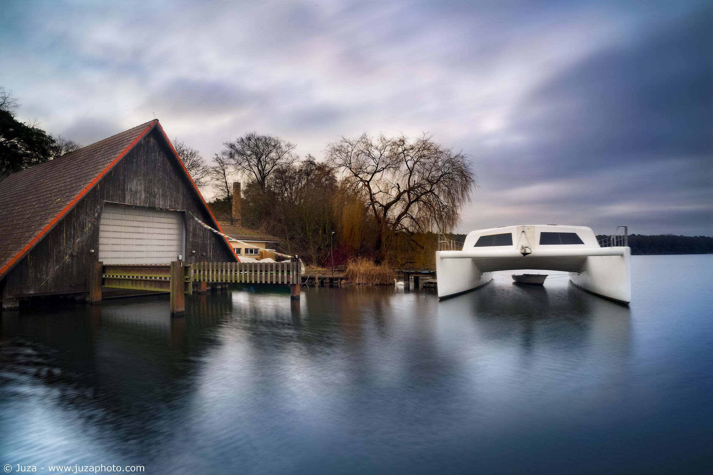 Il catamarano, Germania