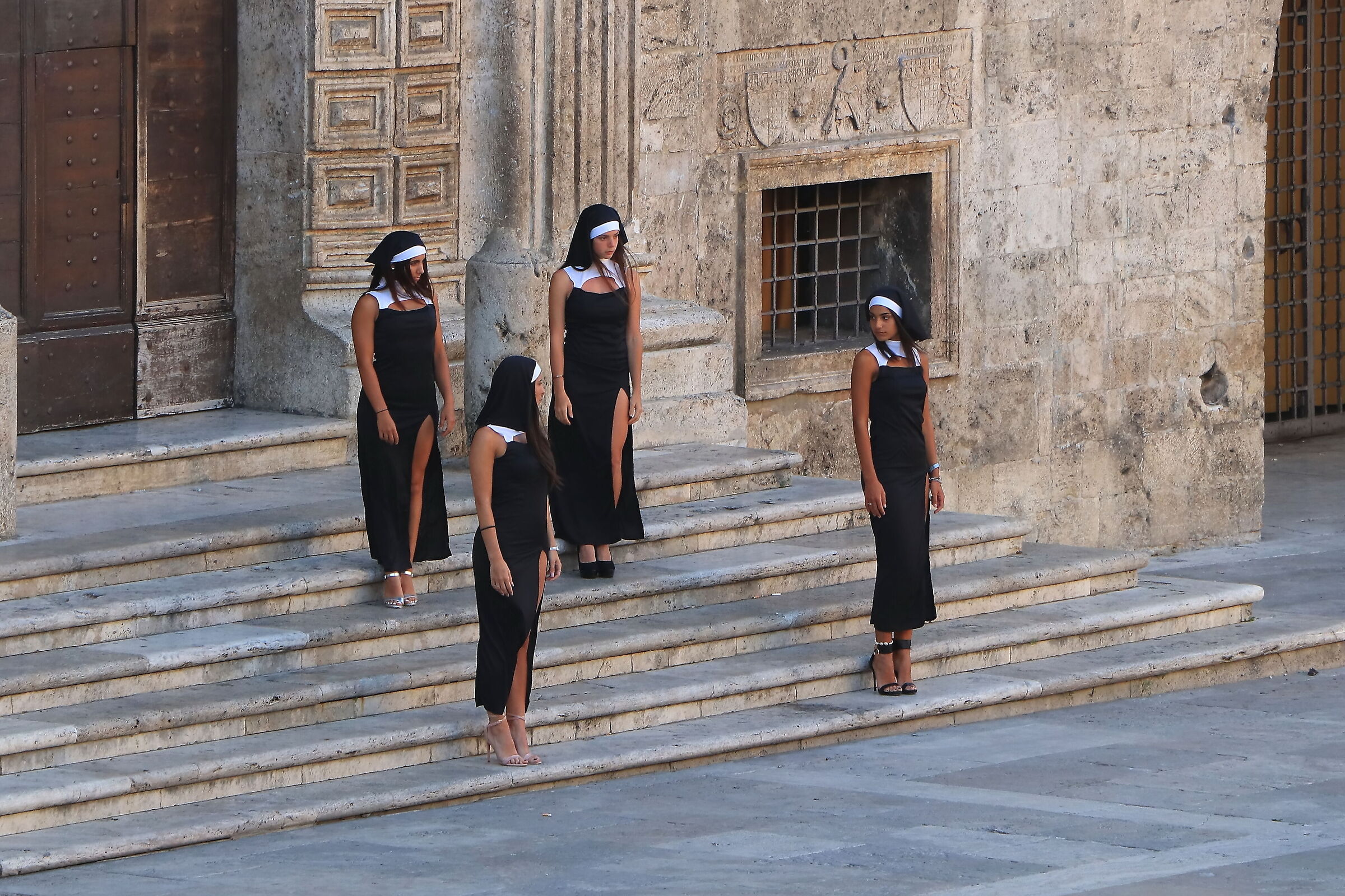 Quasi quasi... mi faccio prete 2