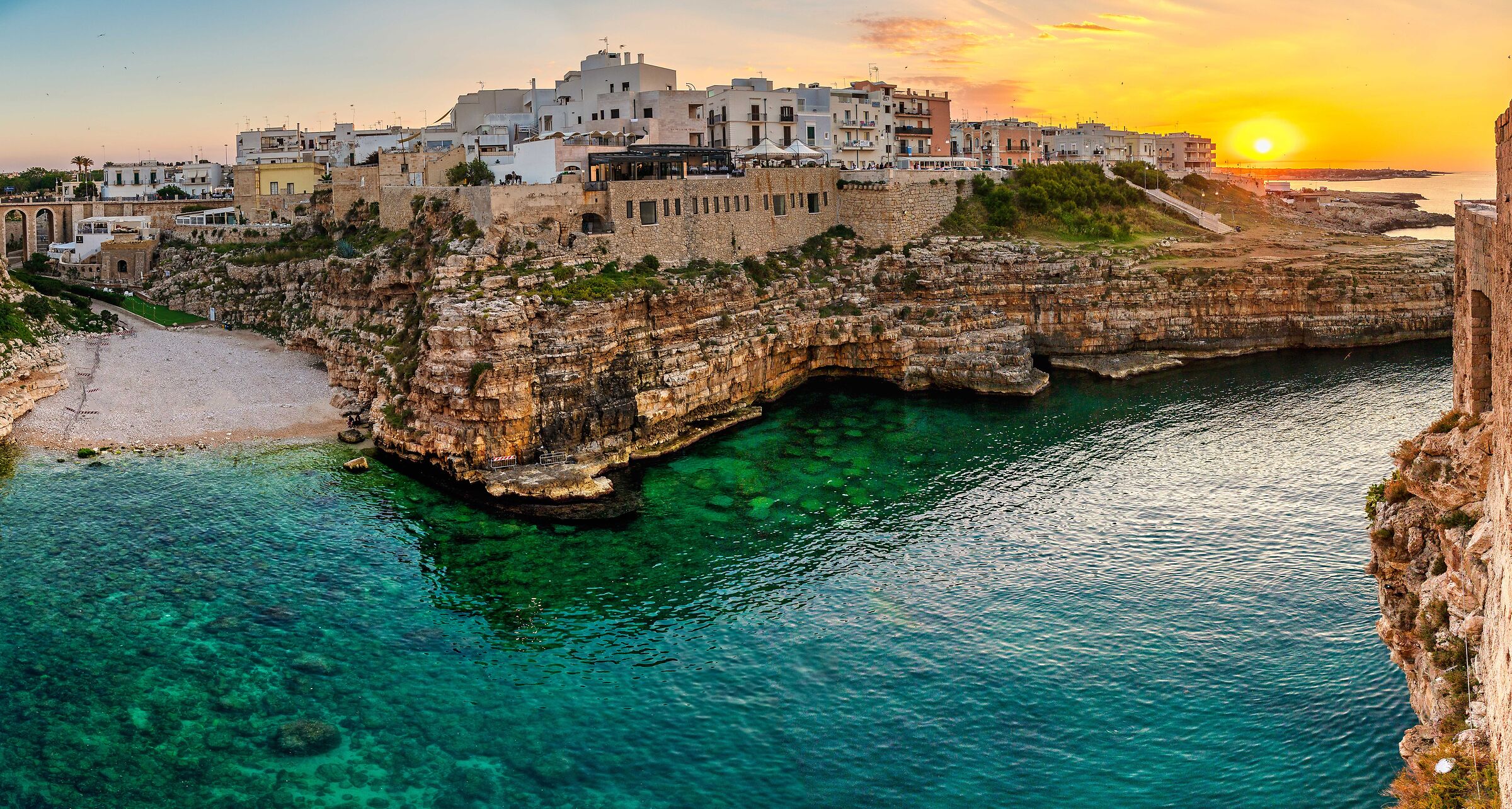 Tramonto a Polignano