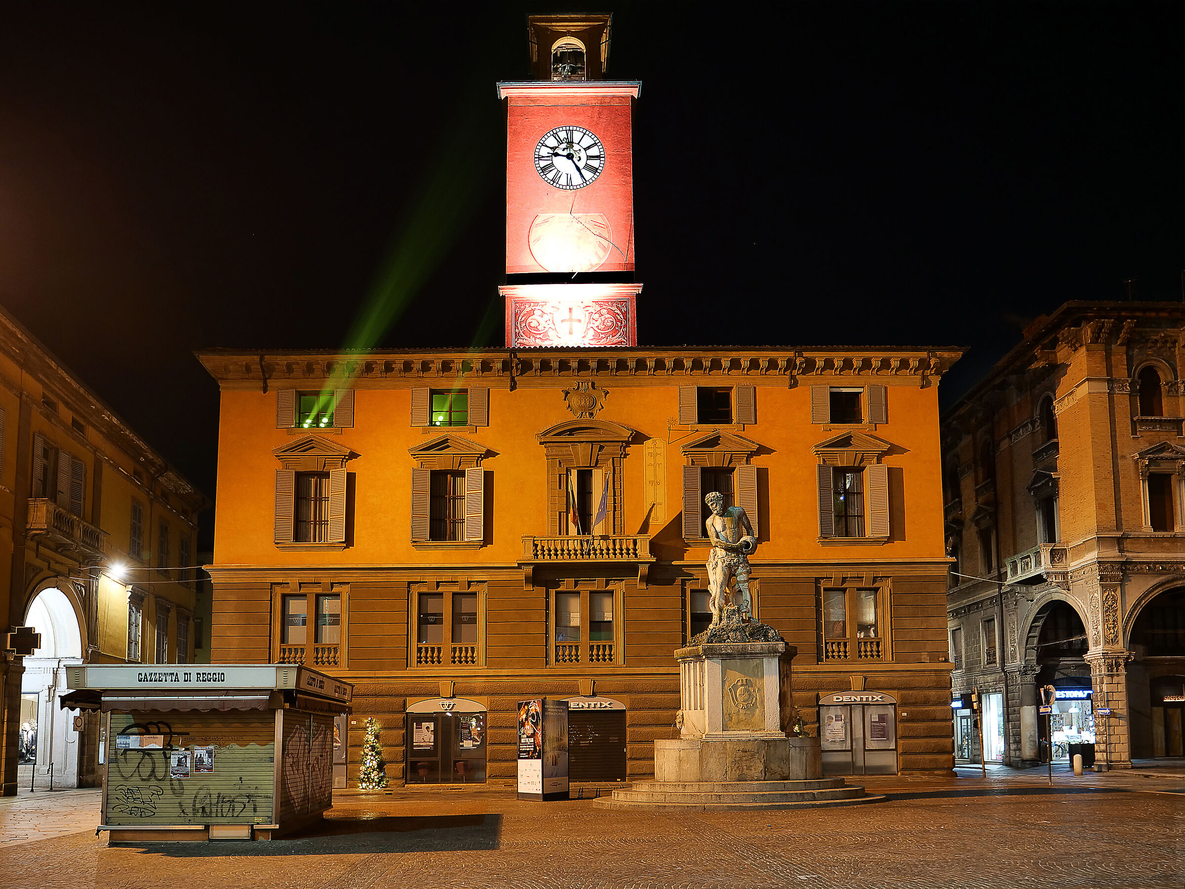 Palazzo del Monte di Pietà - RE