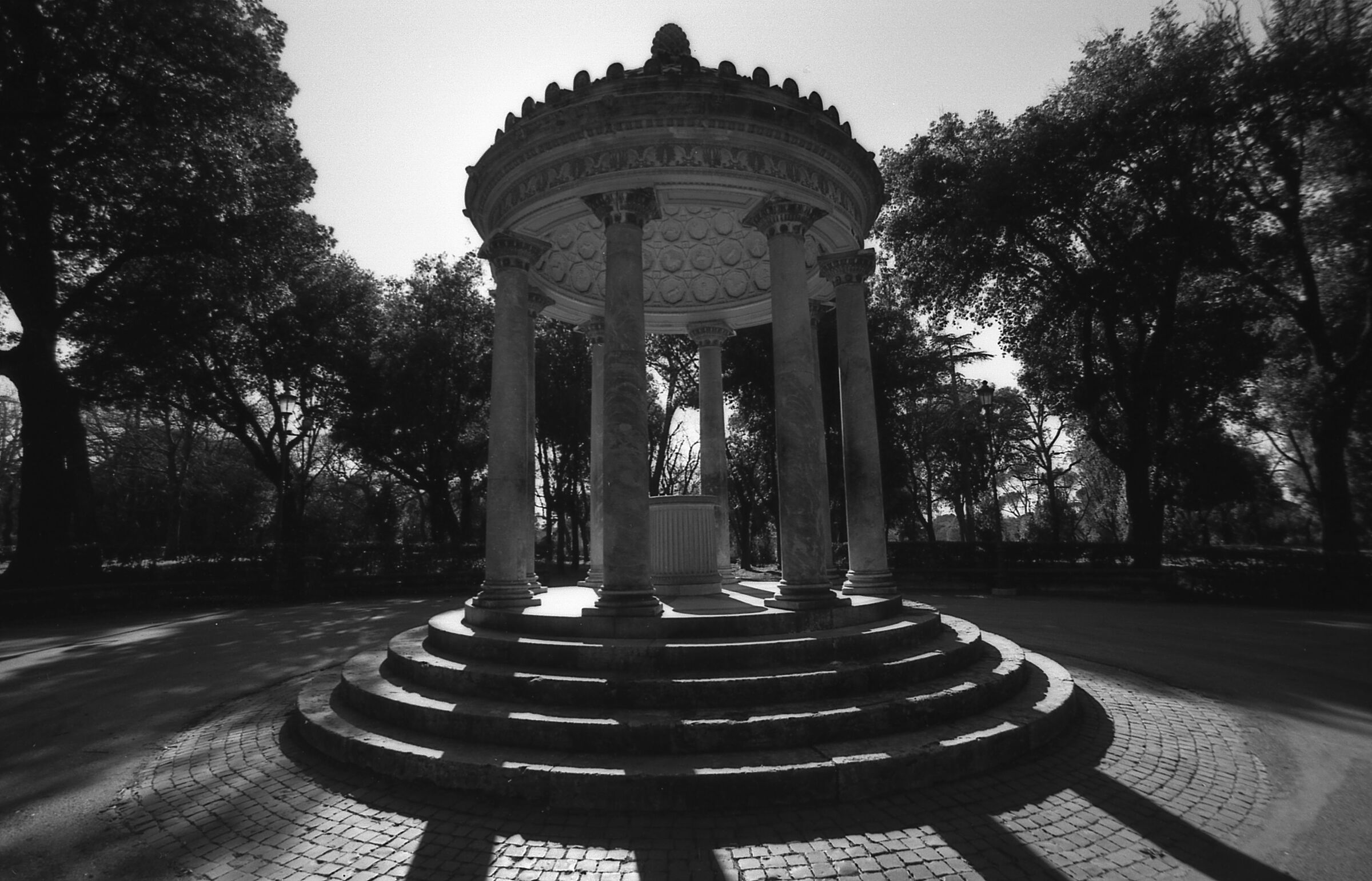 Tempietto di Diana 2