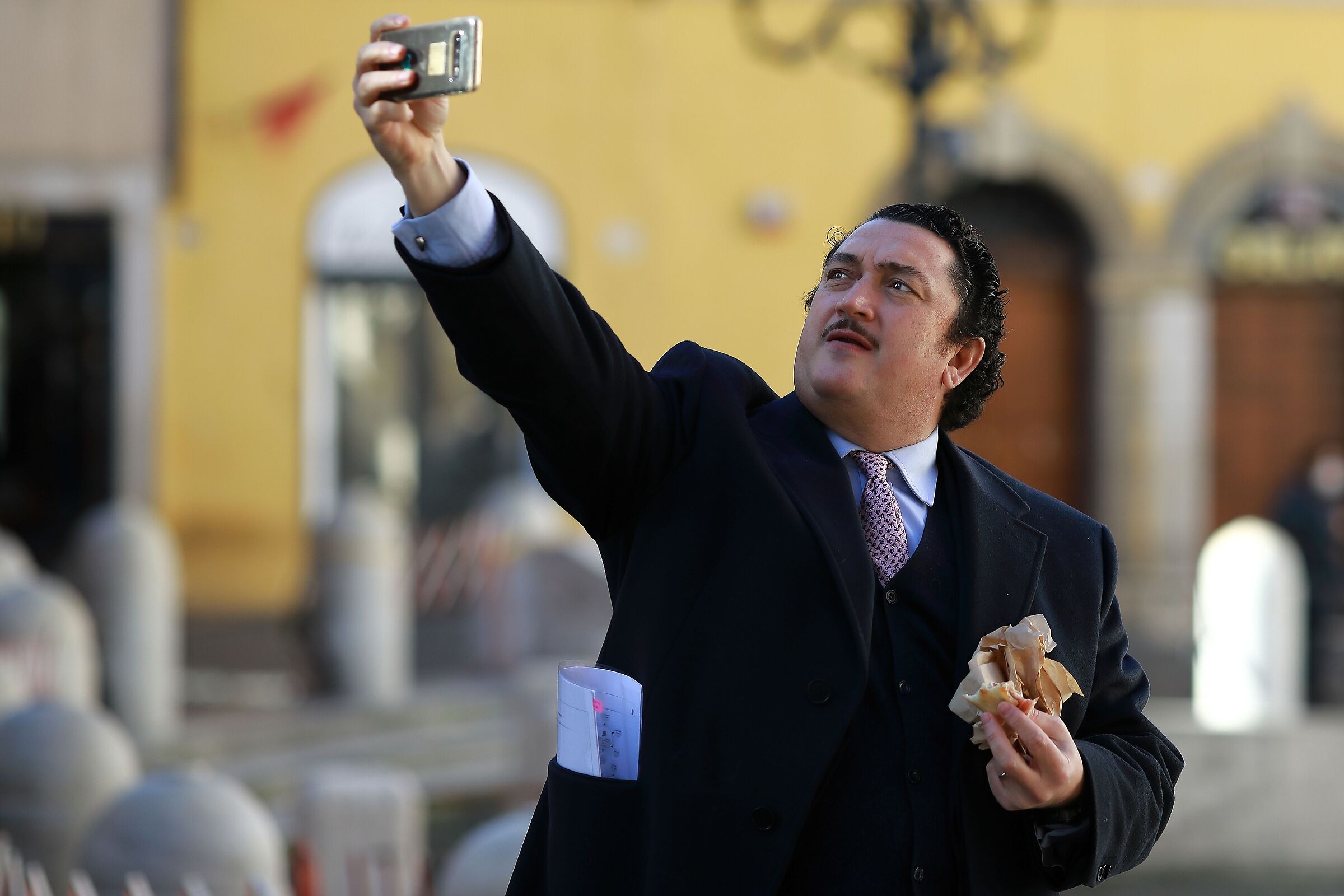 Selfie, the irresistible temptation