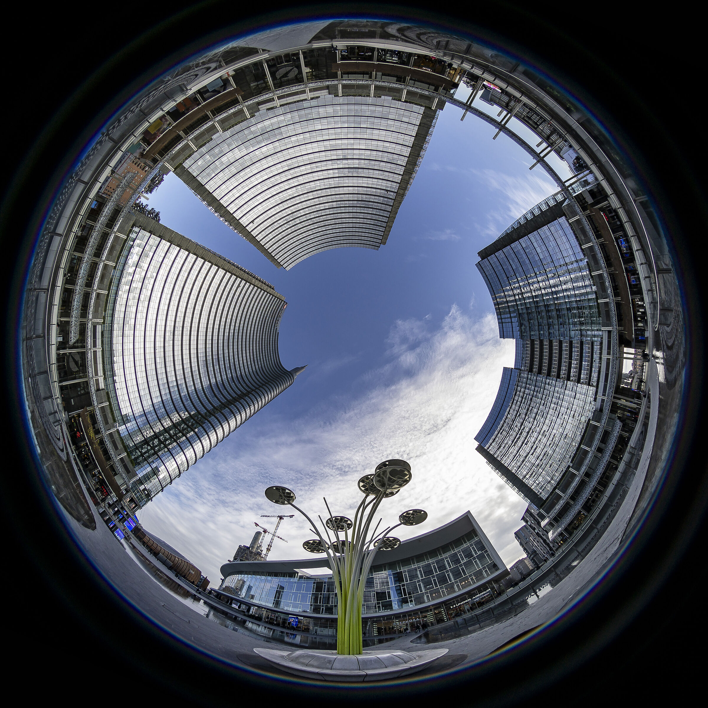 Piazza Gae Aulenti - Unicredit Towers A, B and C and Showroo...