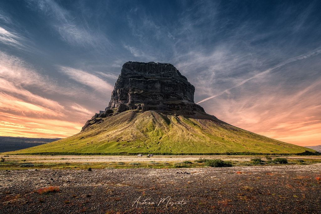 Lómagnúpur (Iceland)