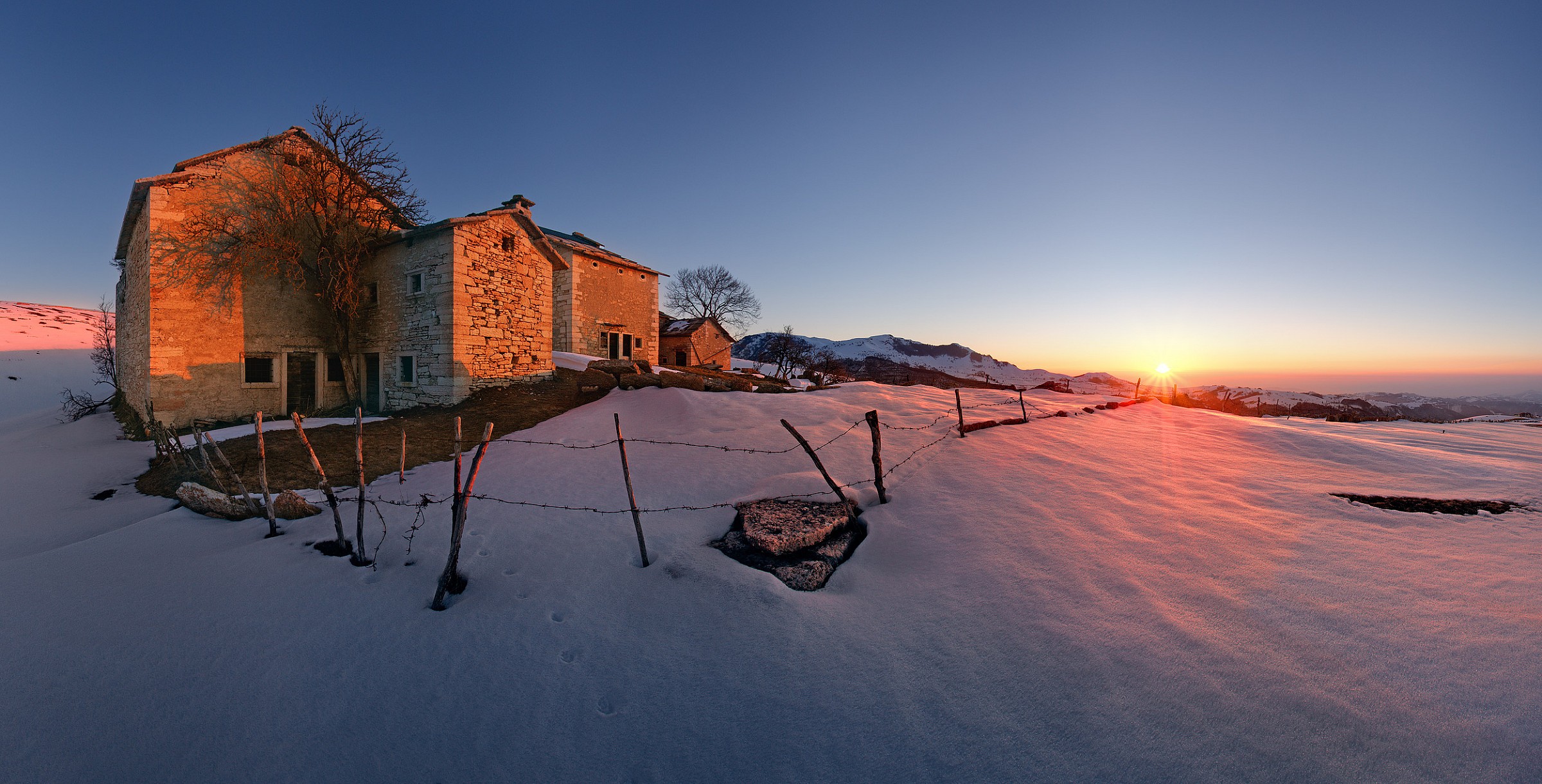 Contrada Sengio Rosso all'alba