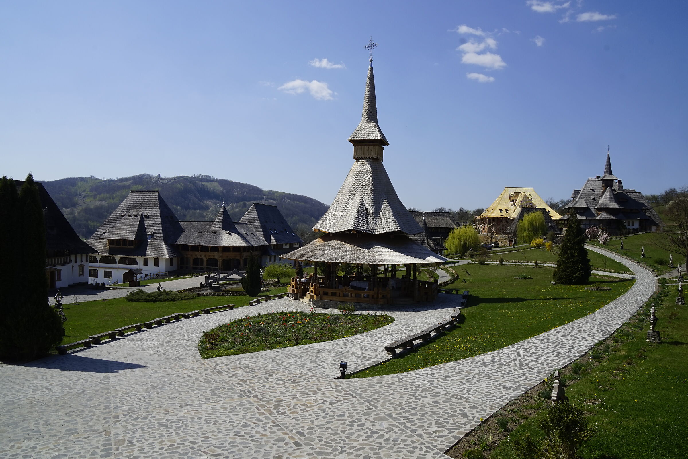 Romania: monastero di Barsana