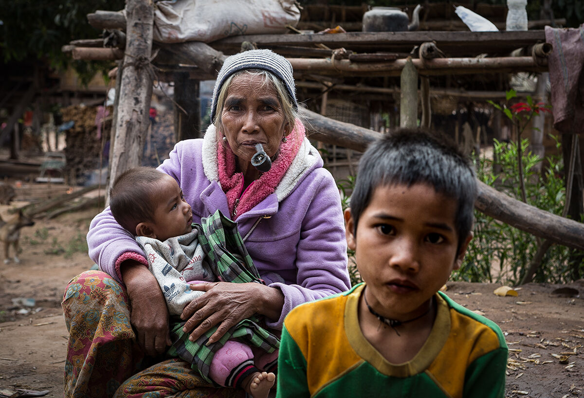 Three hearts and the hut.