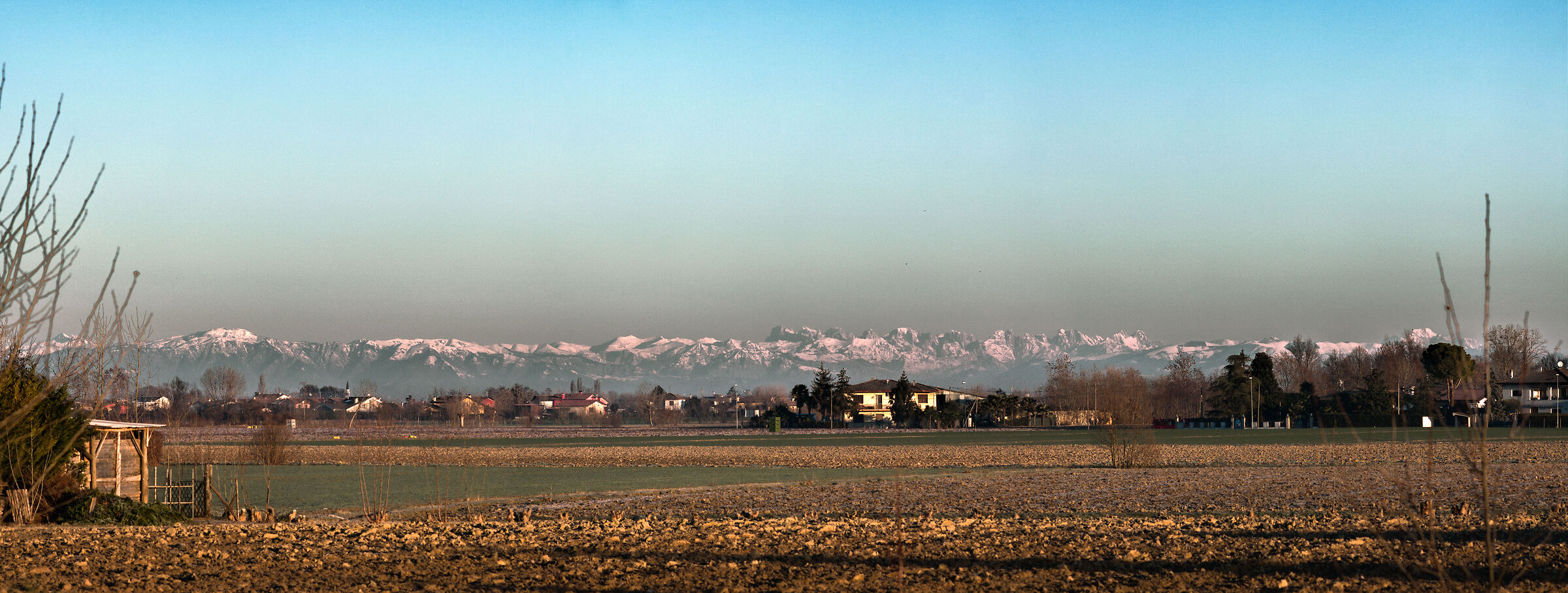 From the Plain to the Mountains