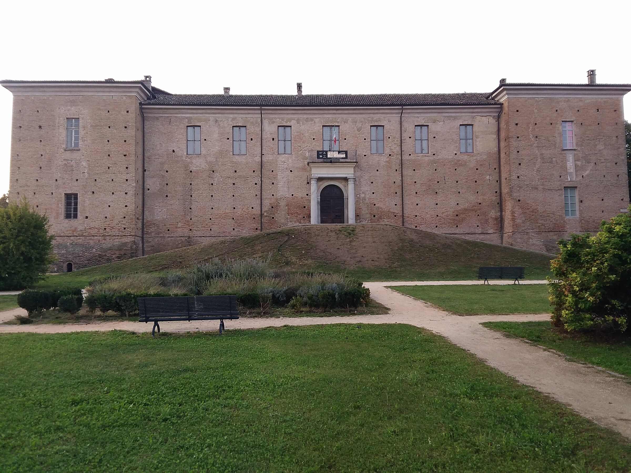 Castello di Voghera -  PV