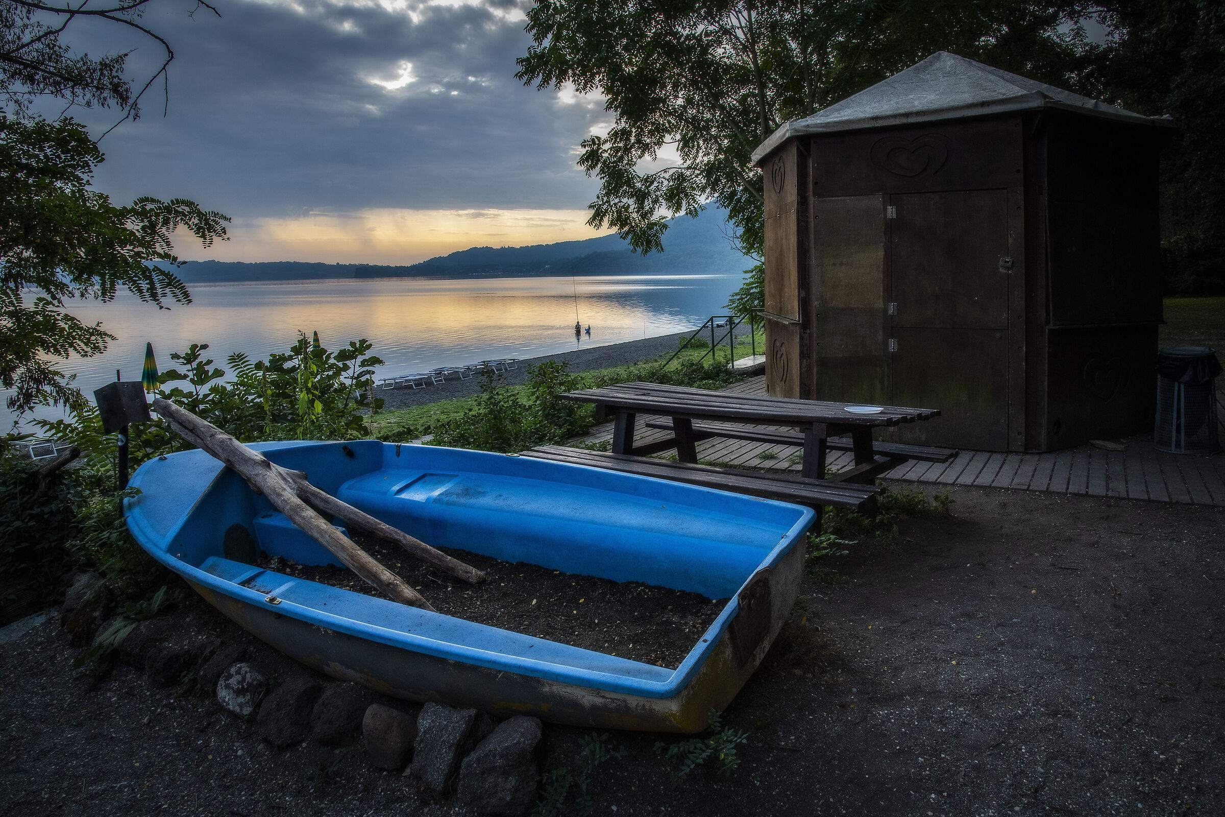 Lake and surroundings