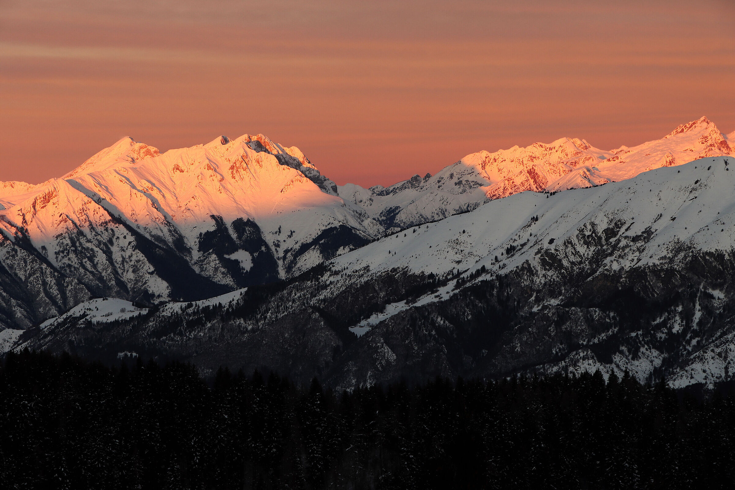 sunrise over the Arera group