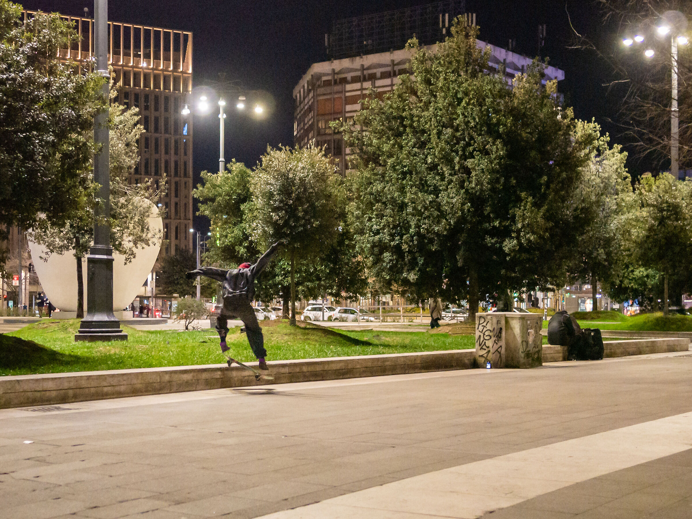 Skater - Milan Central Station
