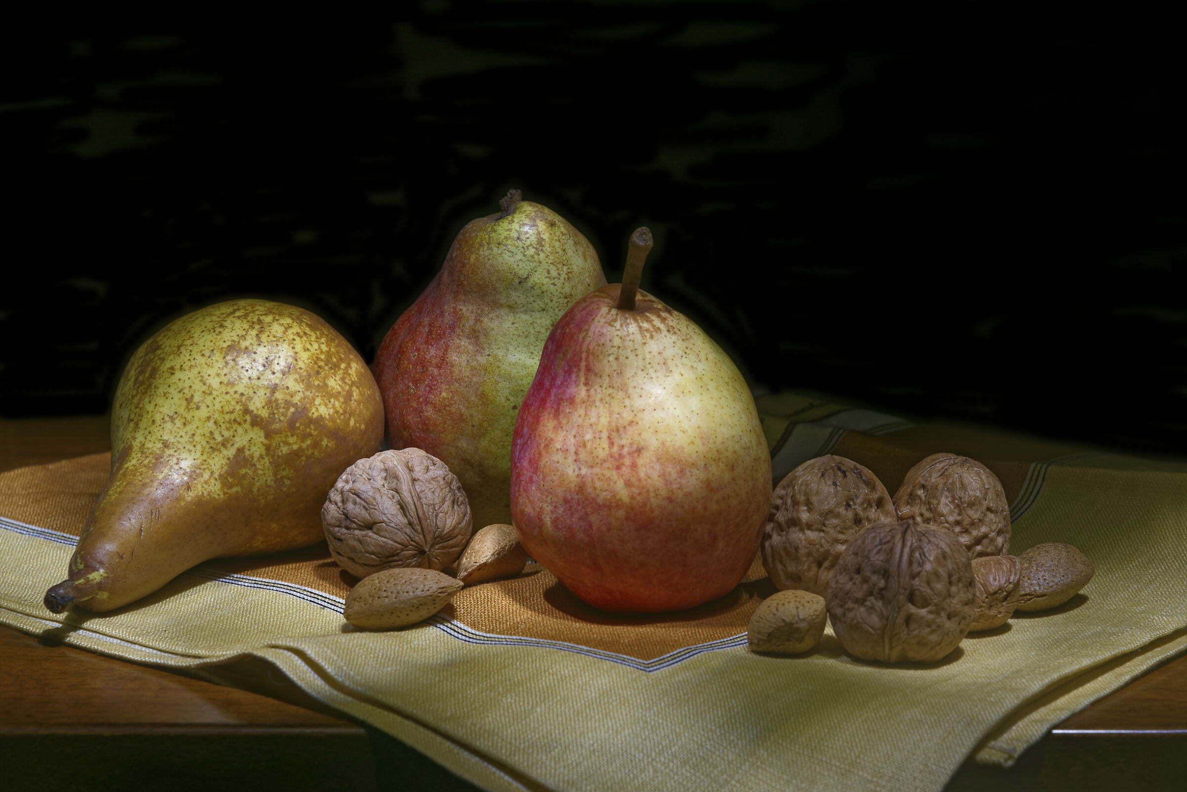 Pere, noci e mandorle