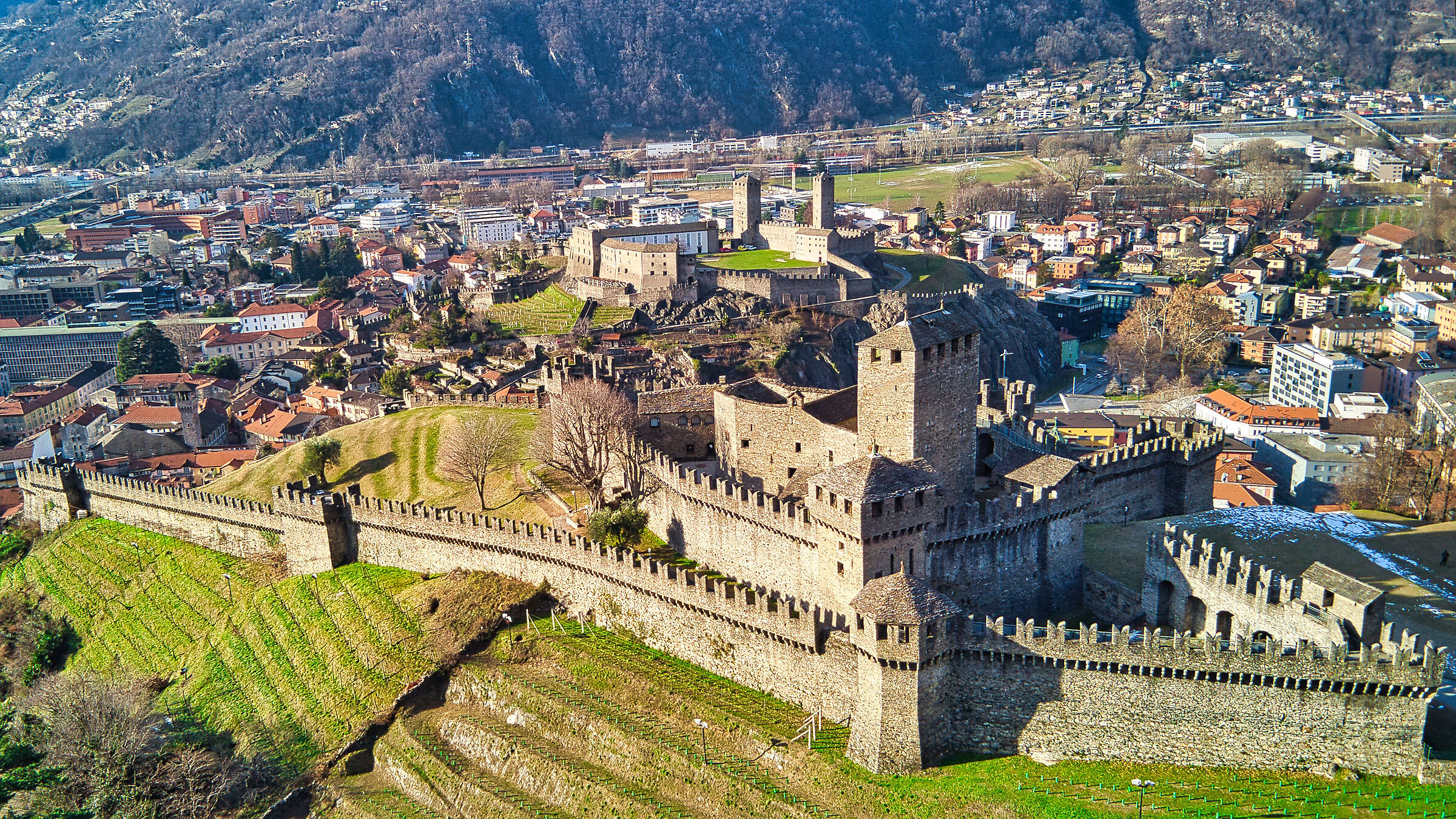 Castello Montebello   Svizzera