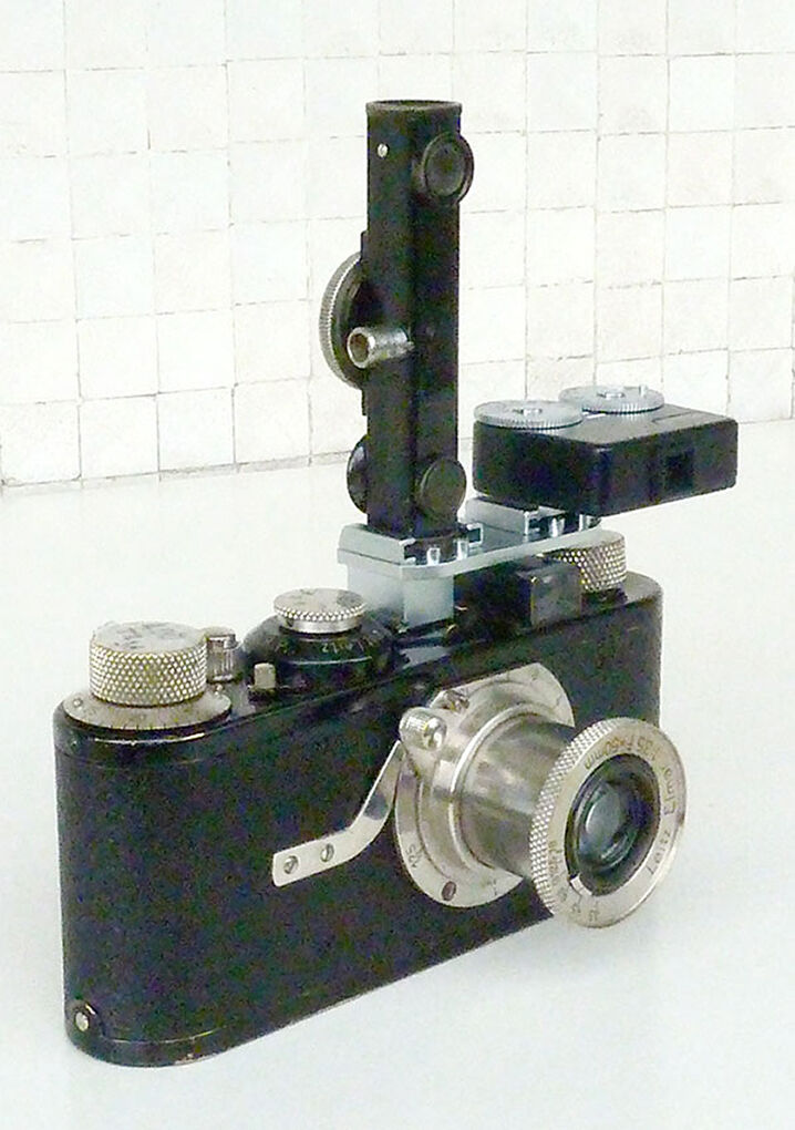 Leica 1a equipped with rangefinder and exposure meter
