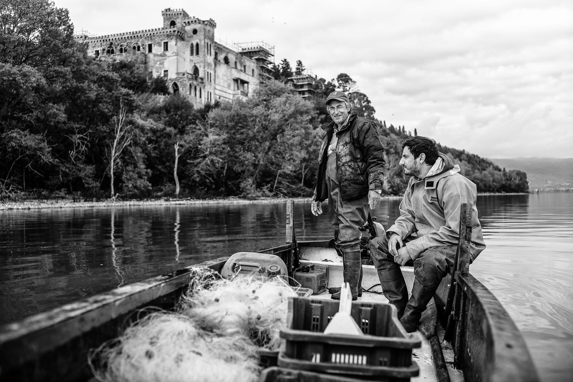 " Pescare nel bello - Trasimeno "