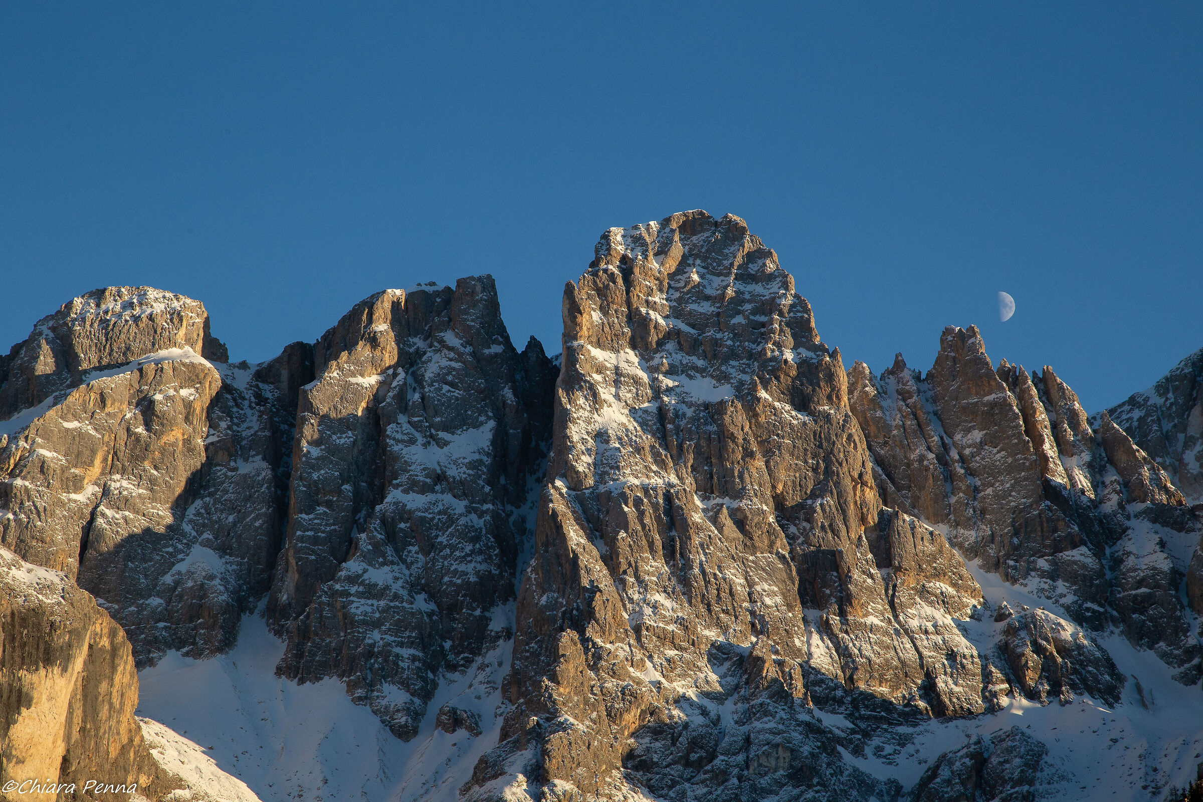 The Moon and the Shovels