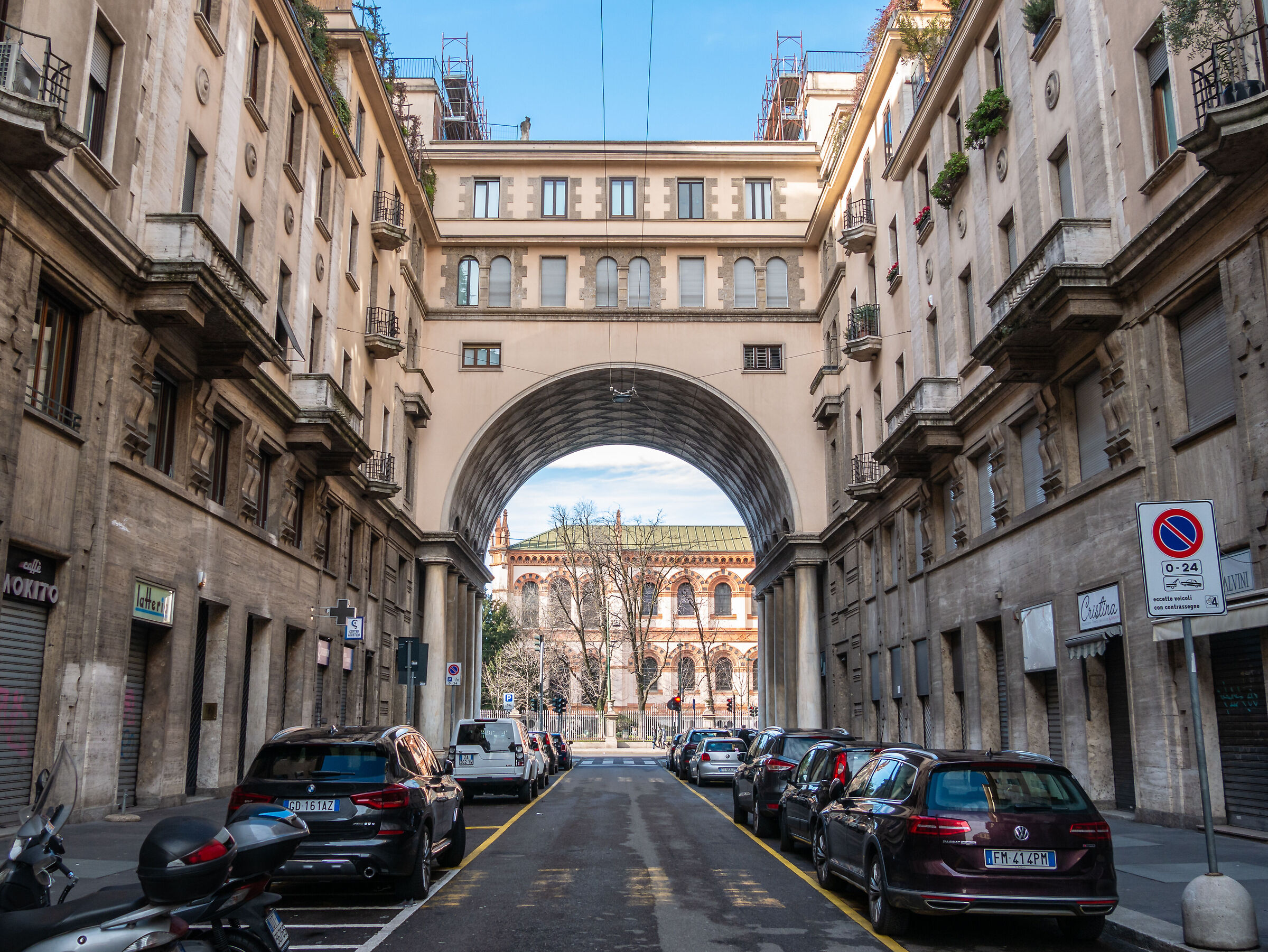 Arco Portaluppi - Corso Venezia - Milan