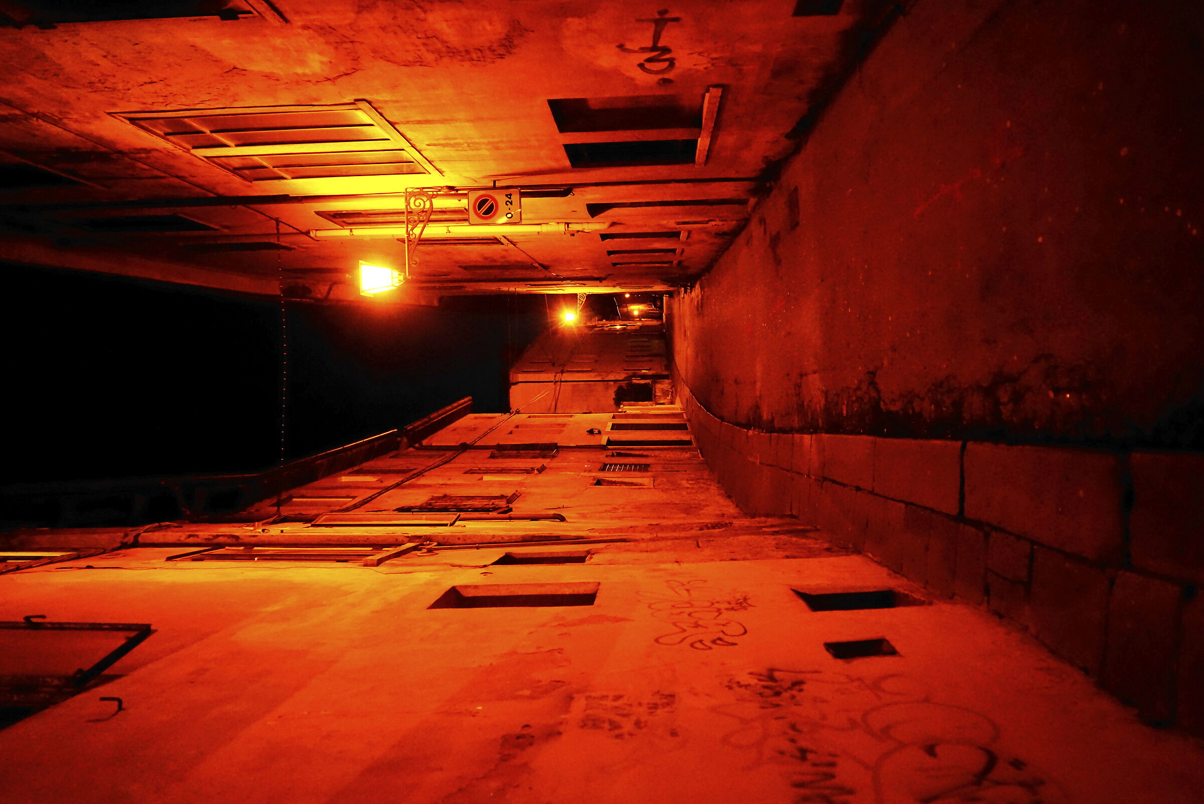 Bassano vicolo 20 Settembre al tramonto