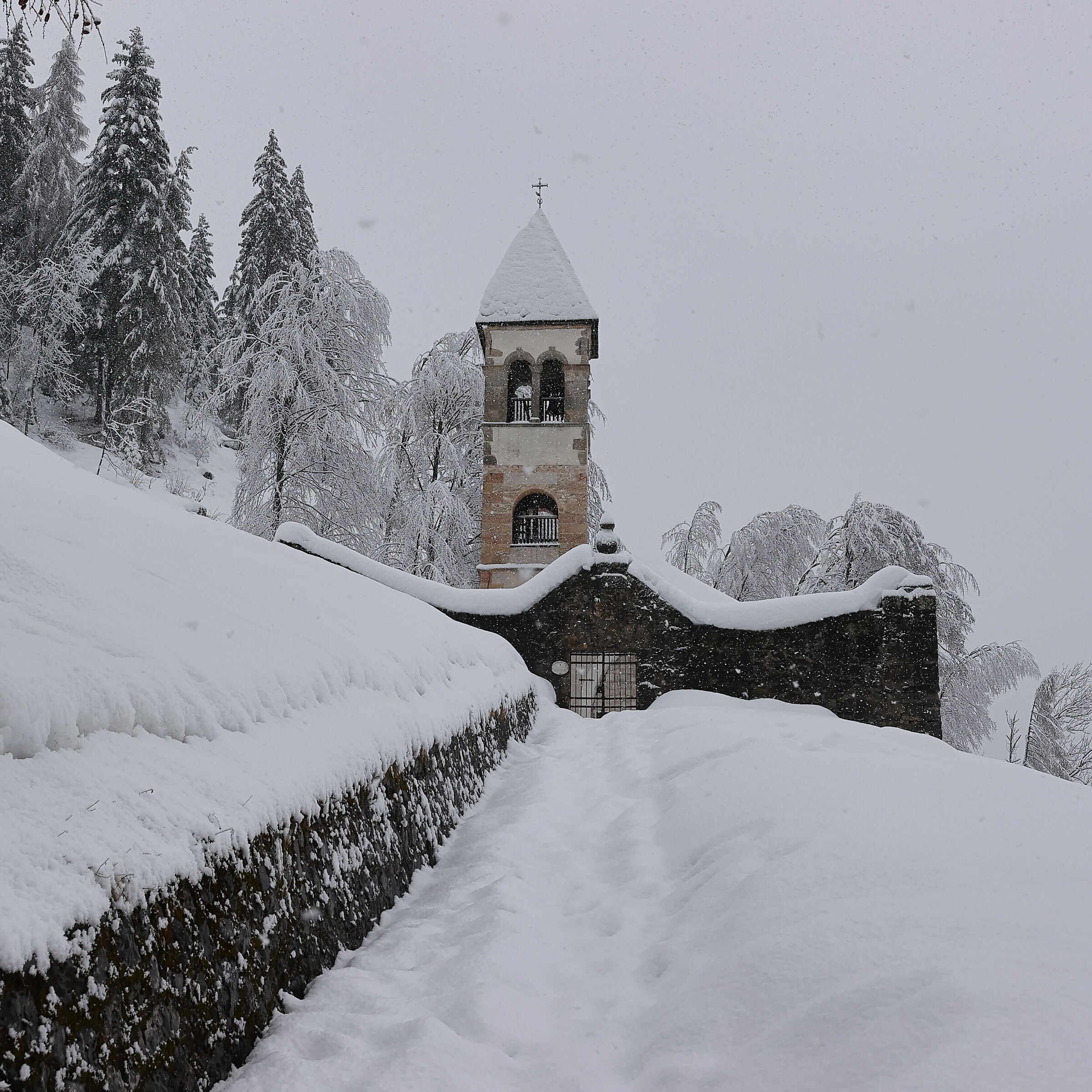 23/01/2021 - Nebbiù - Chiesa vecchia di San Bartolome...