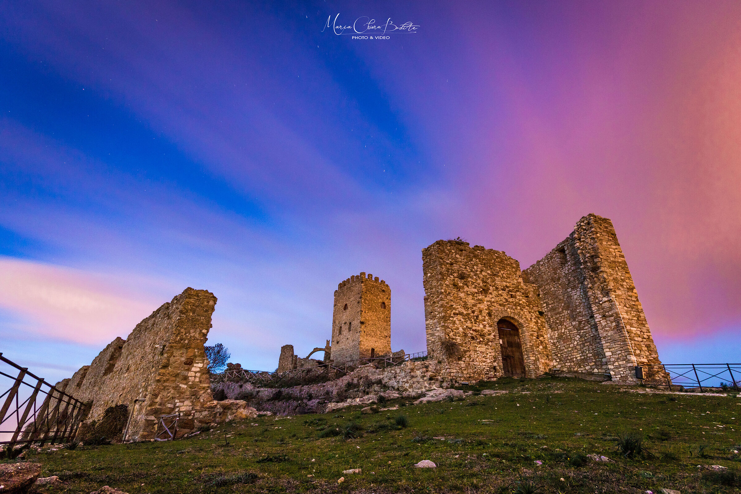 Reflections of winter lights - Château Cefalà D...