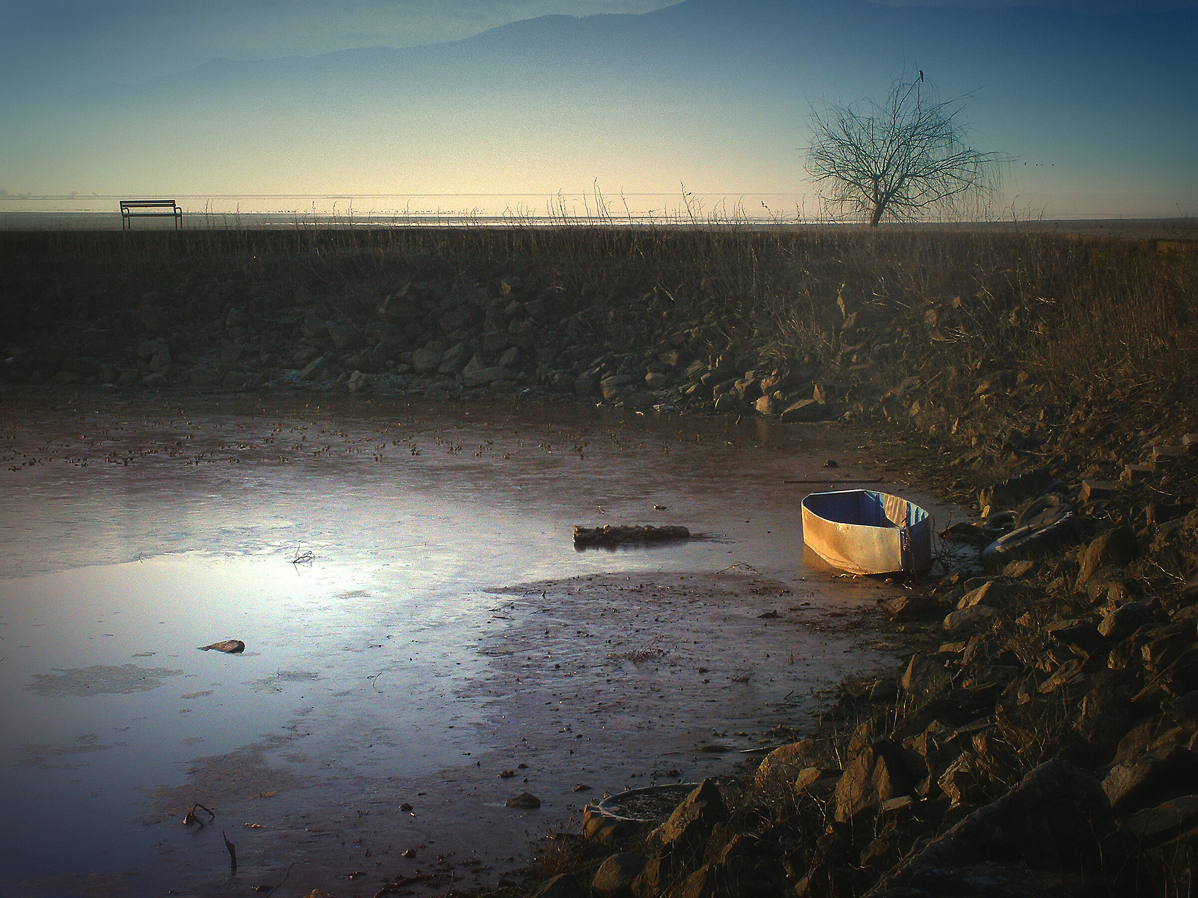 ~~ a seductive void ~~