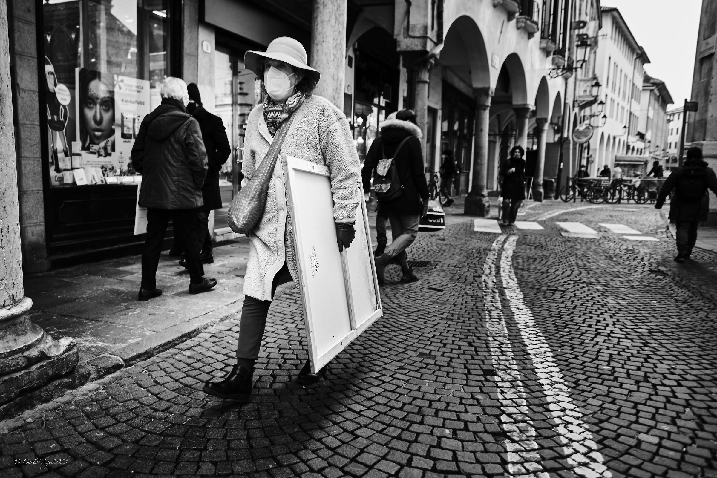 L'artista PER strada.