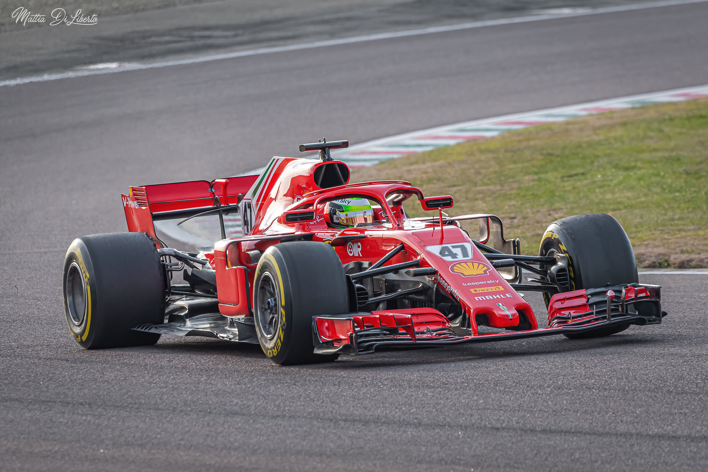 Mick Schumacher sulla sf71h