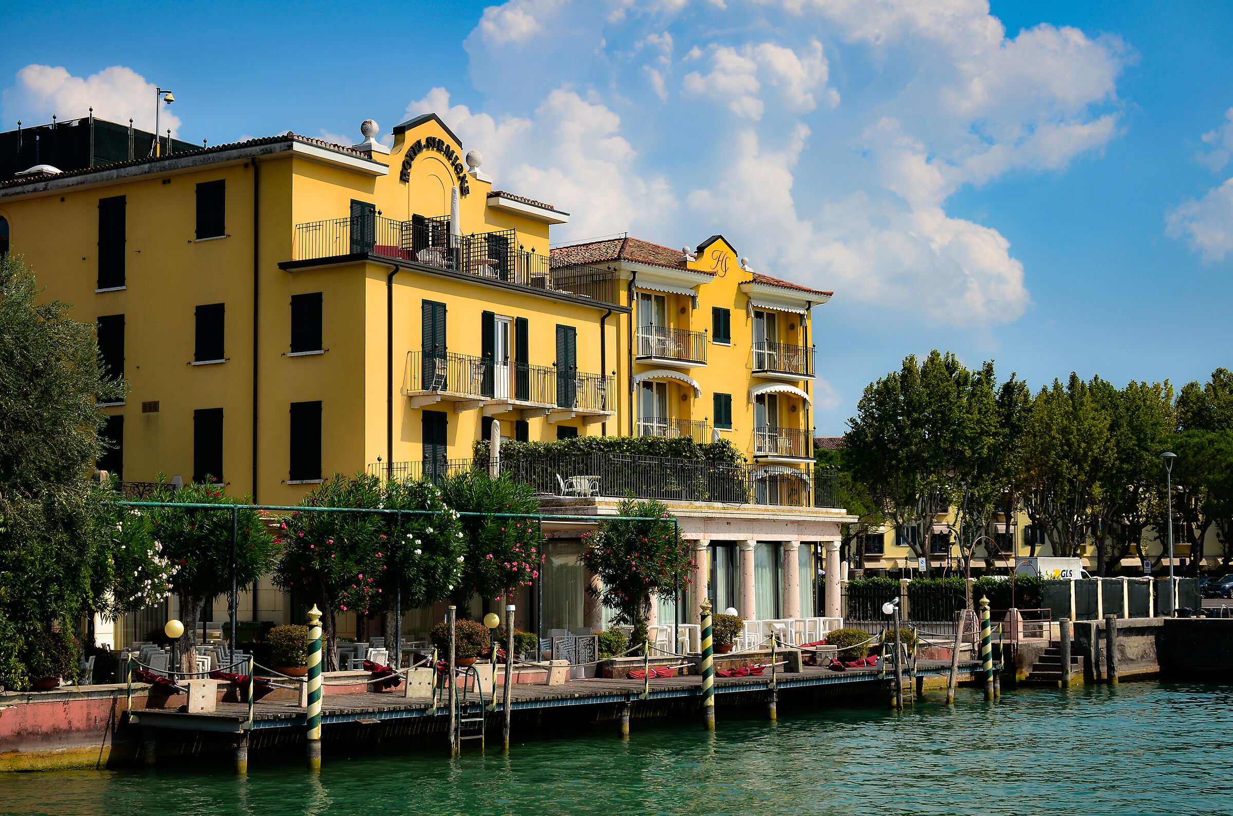 Colors (Sirmione - Brescia)