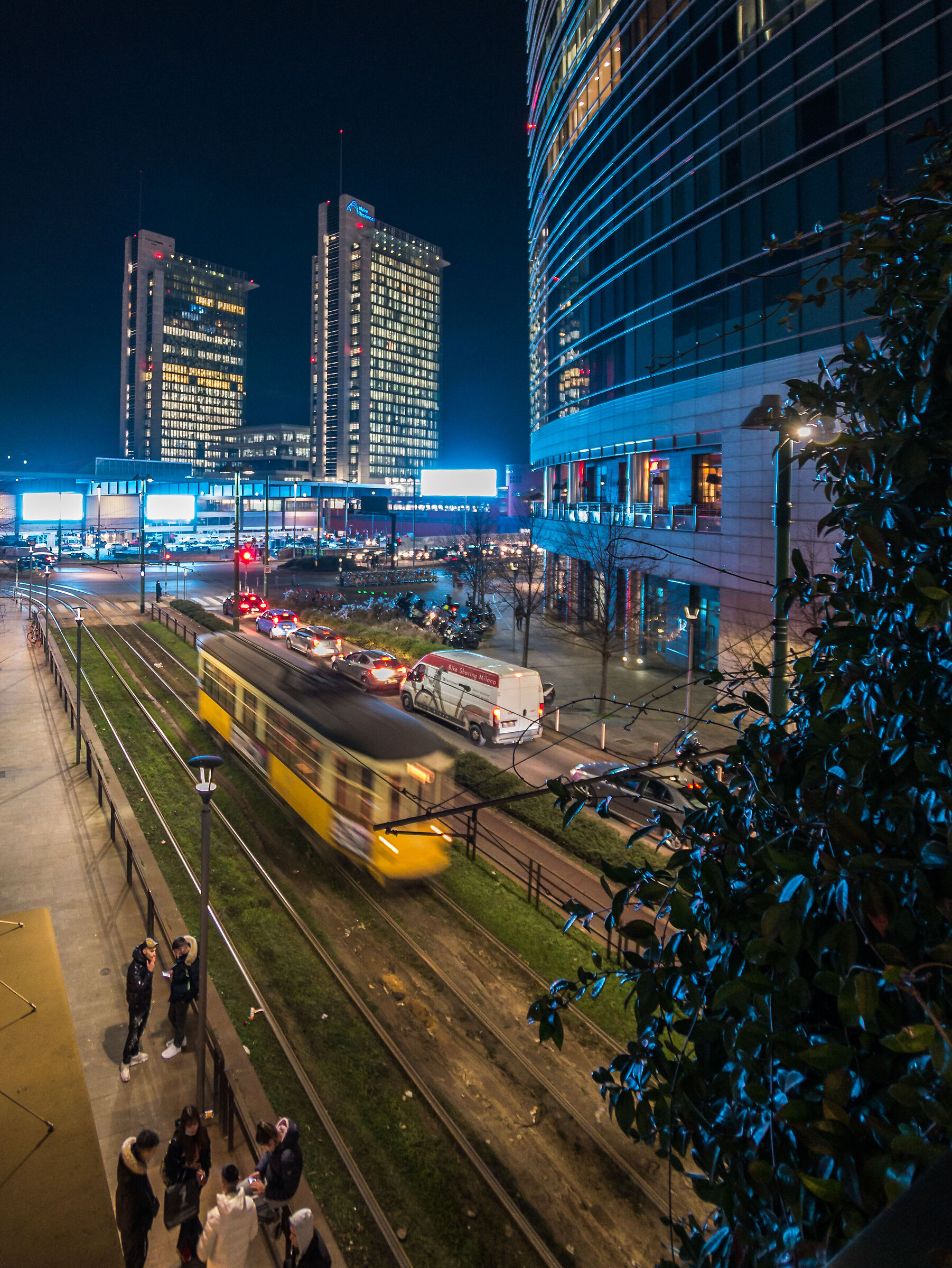 Porta Garibaldi Railway Station - Milan