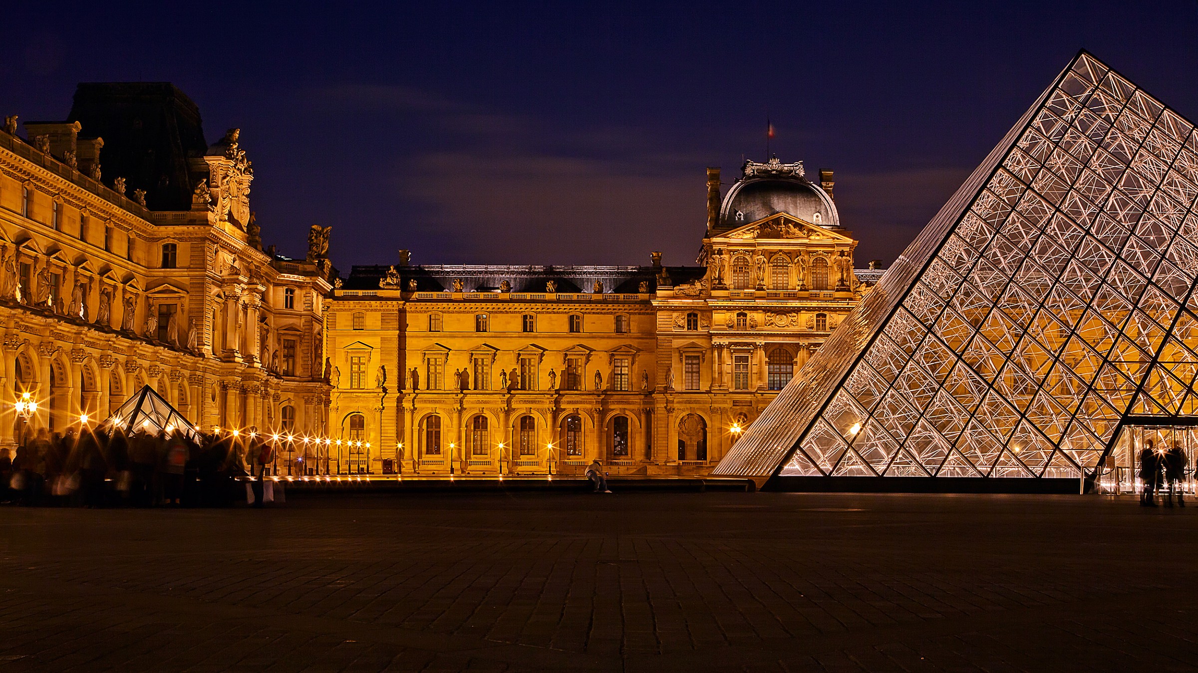 Notturno al Louvre