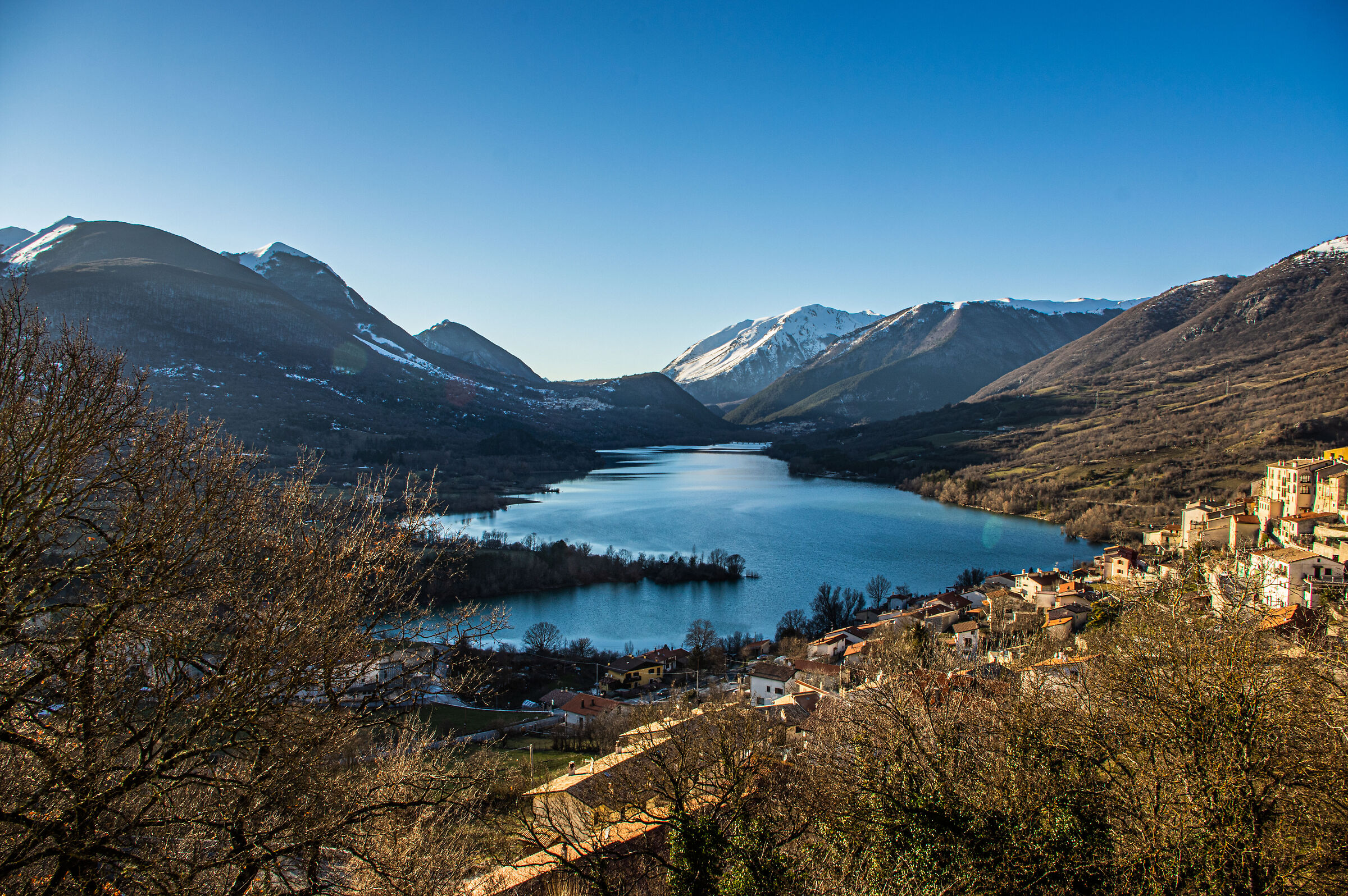 Lake Barrea